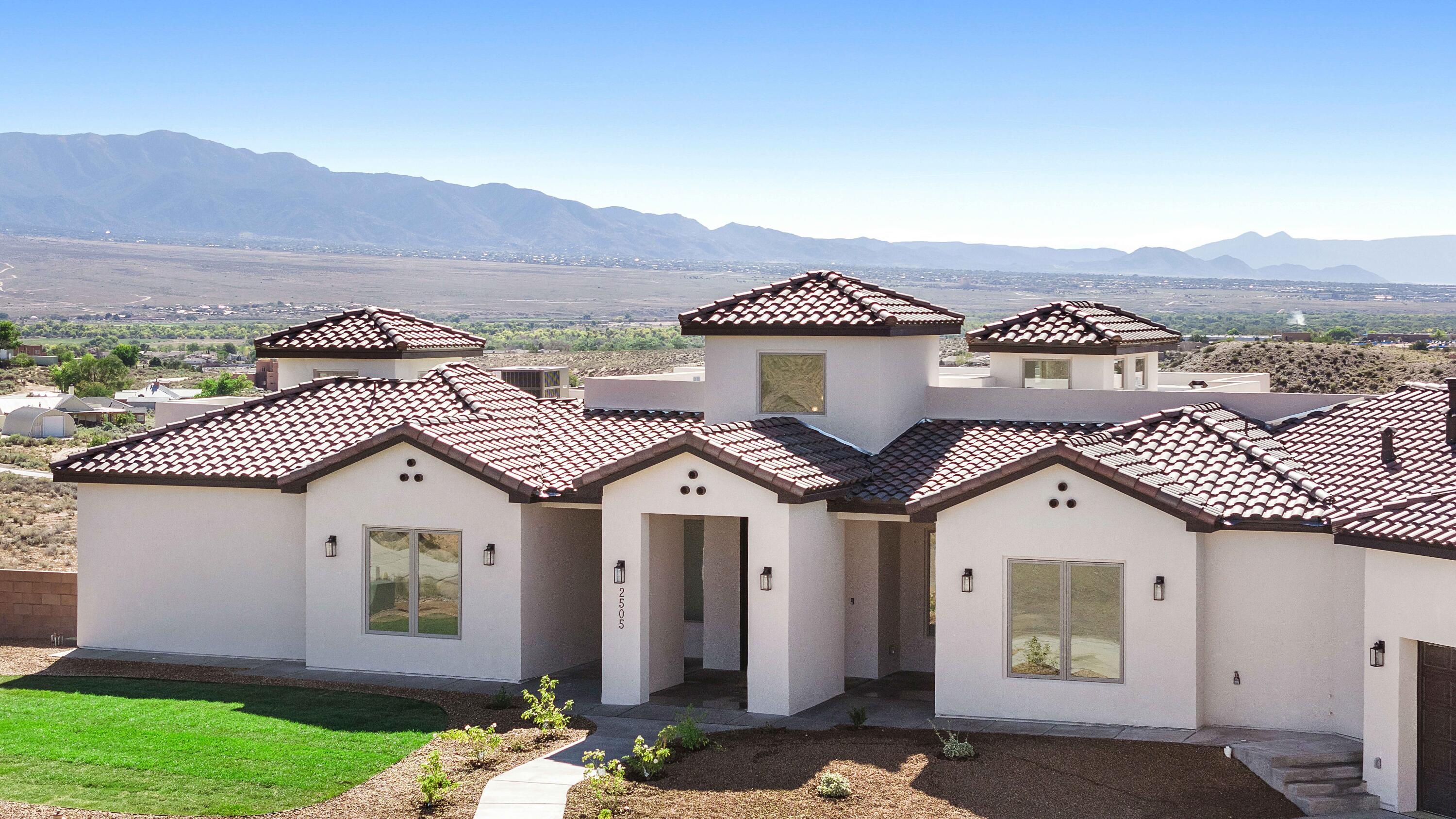 2505 Mansart Court NE