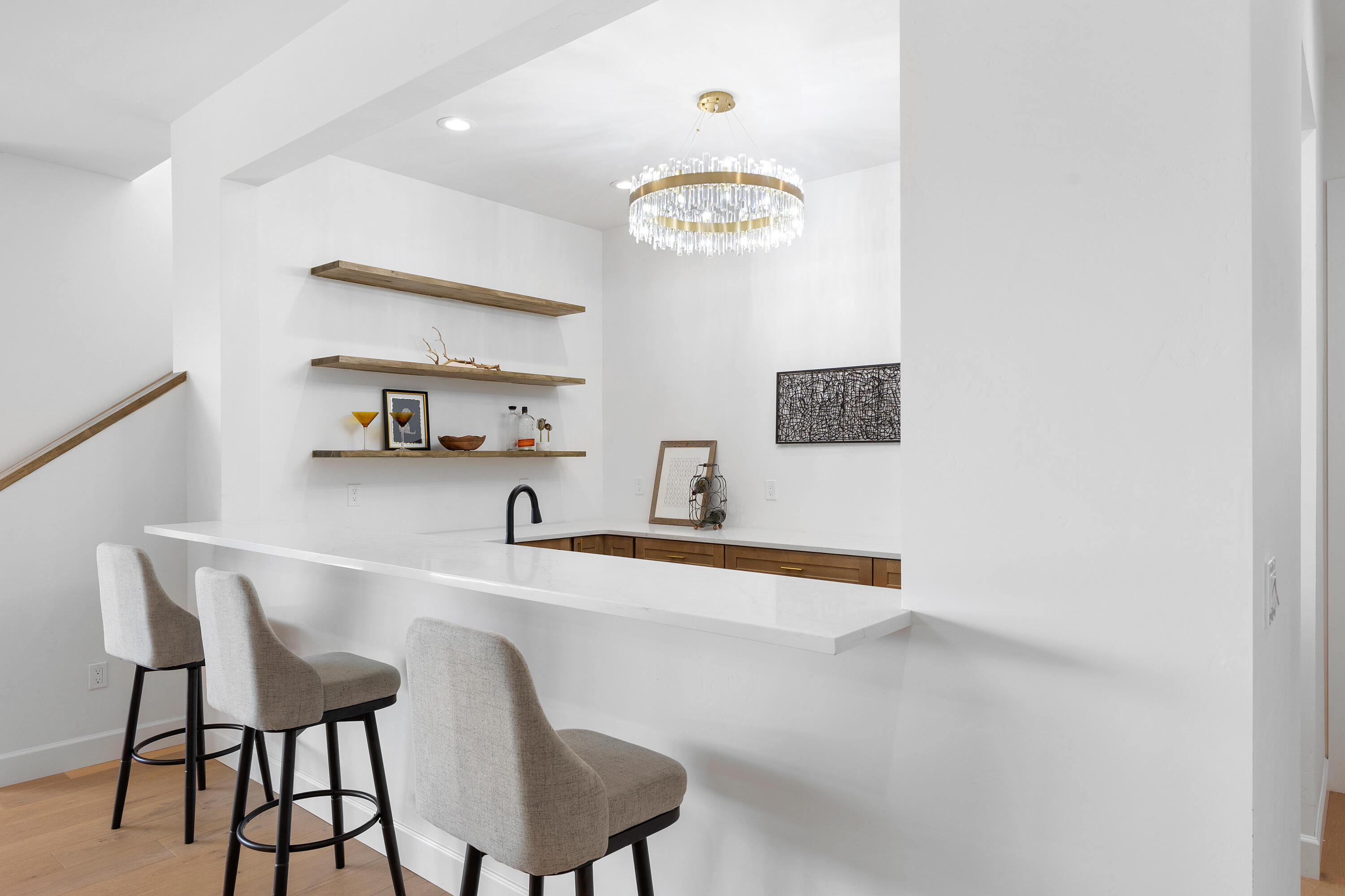 2505 Mansart Court NE