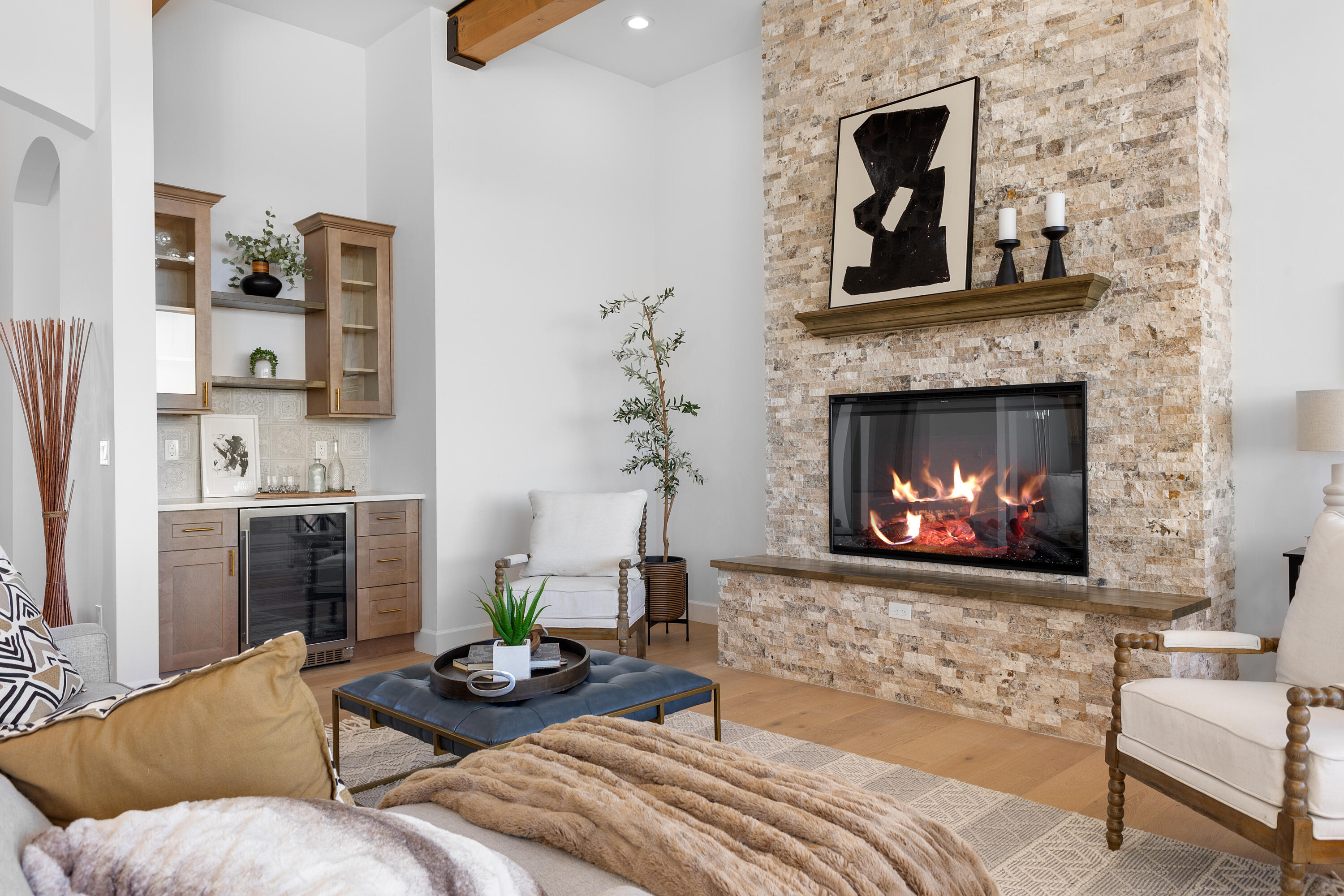 2505 Mansart Court NE