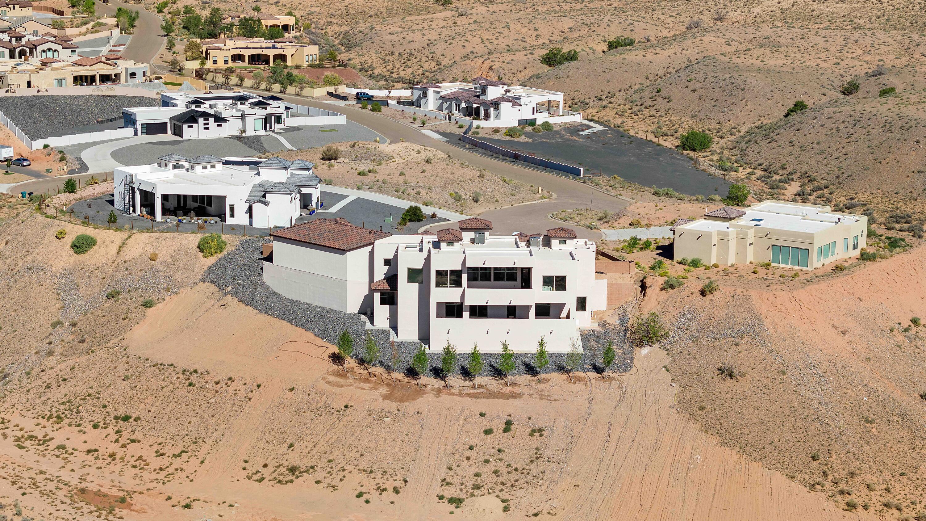 2505 Mansart Court NE