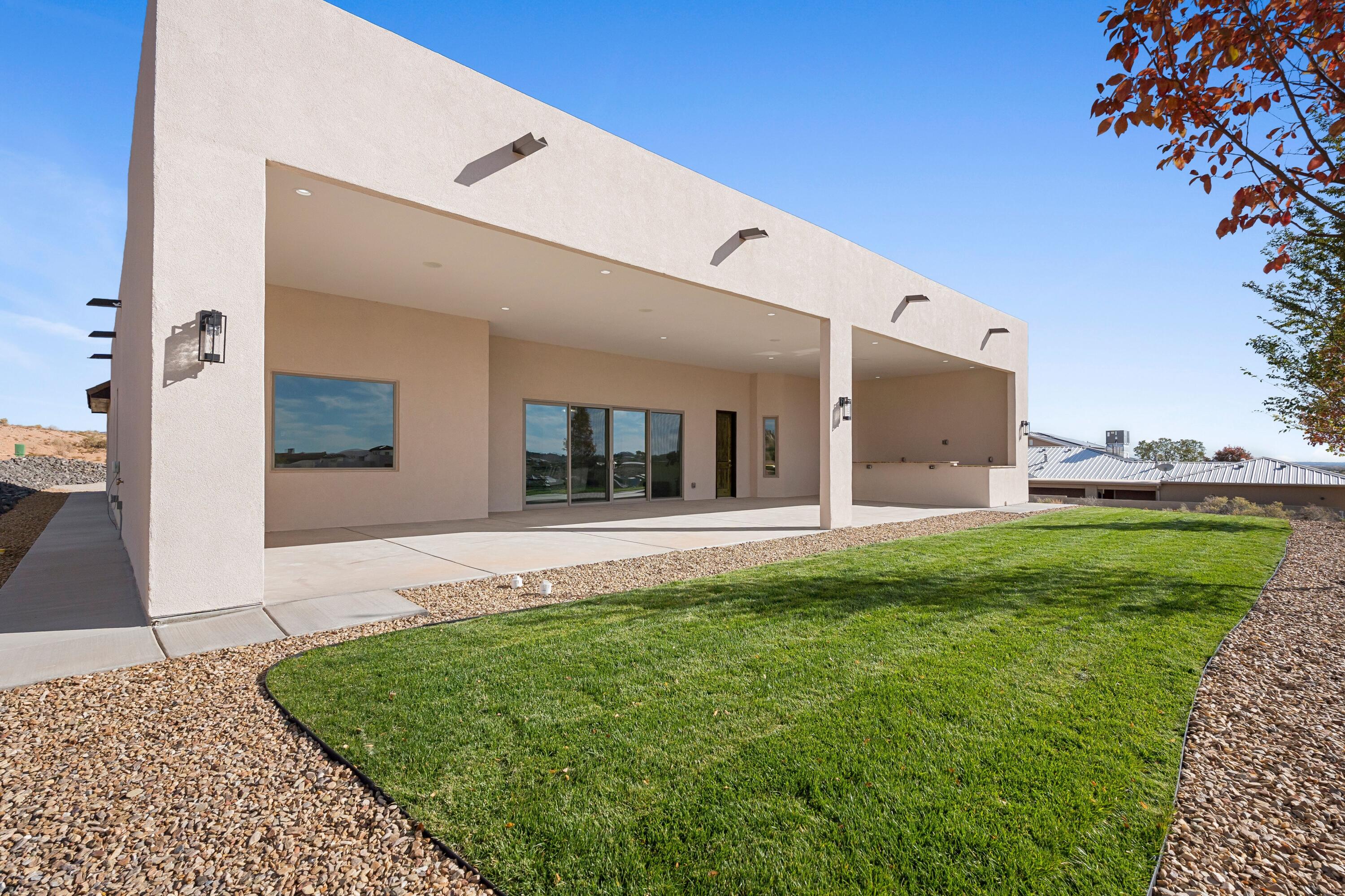 2021 Santa Ana Road NE