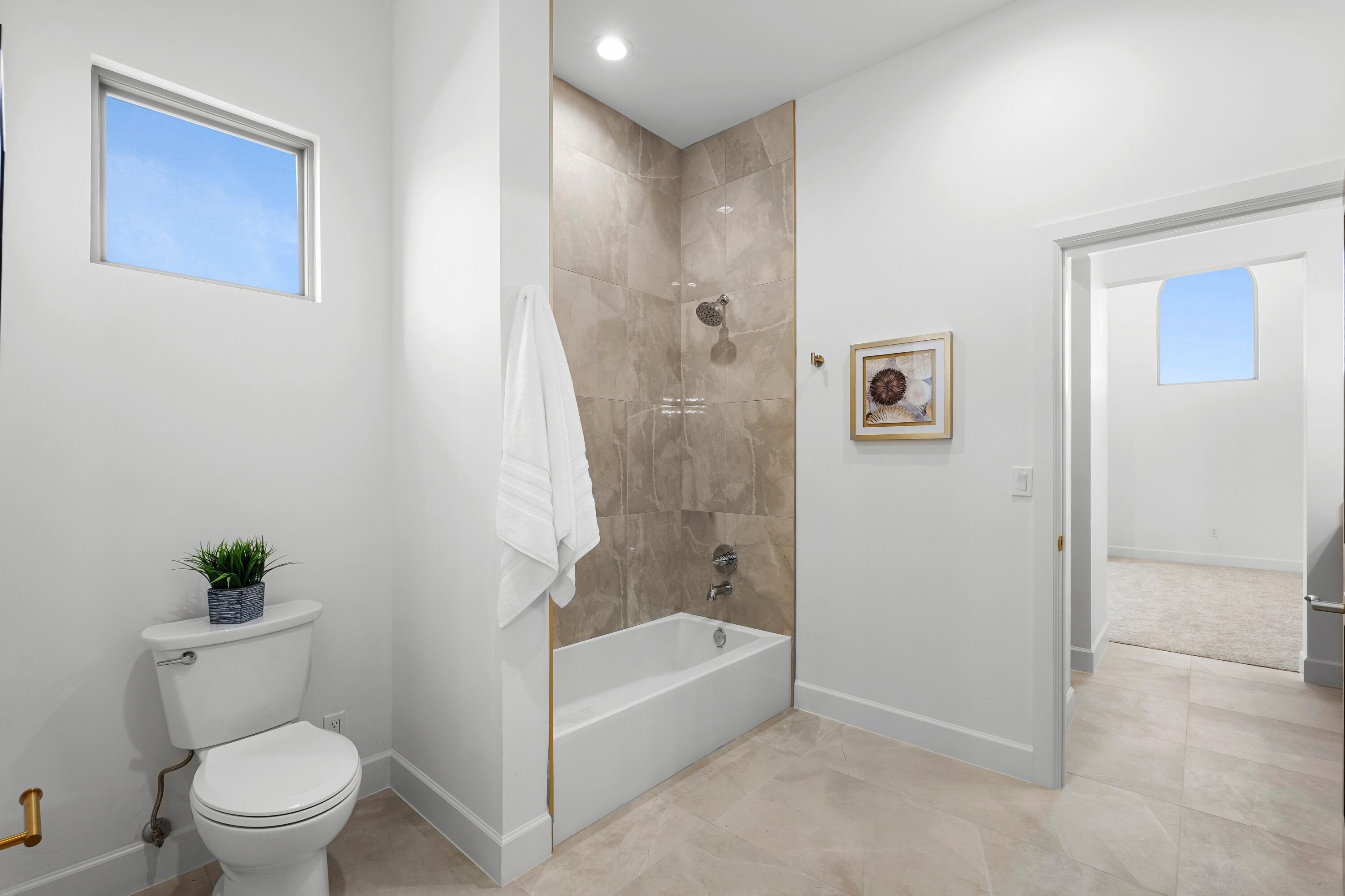 2021 Santa Ana Road NE