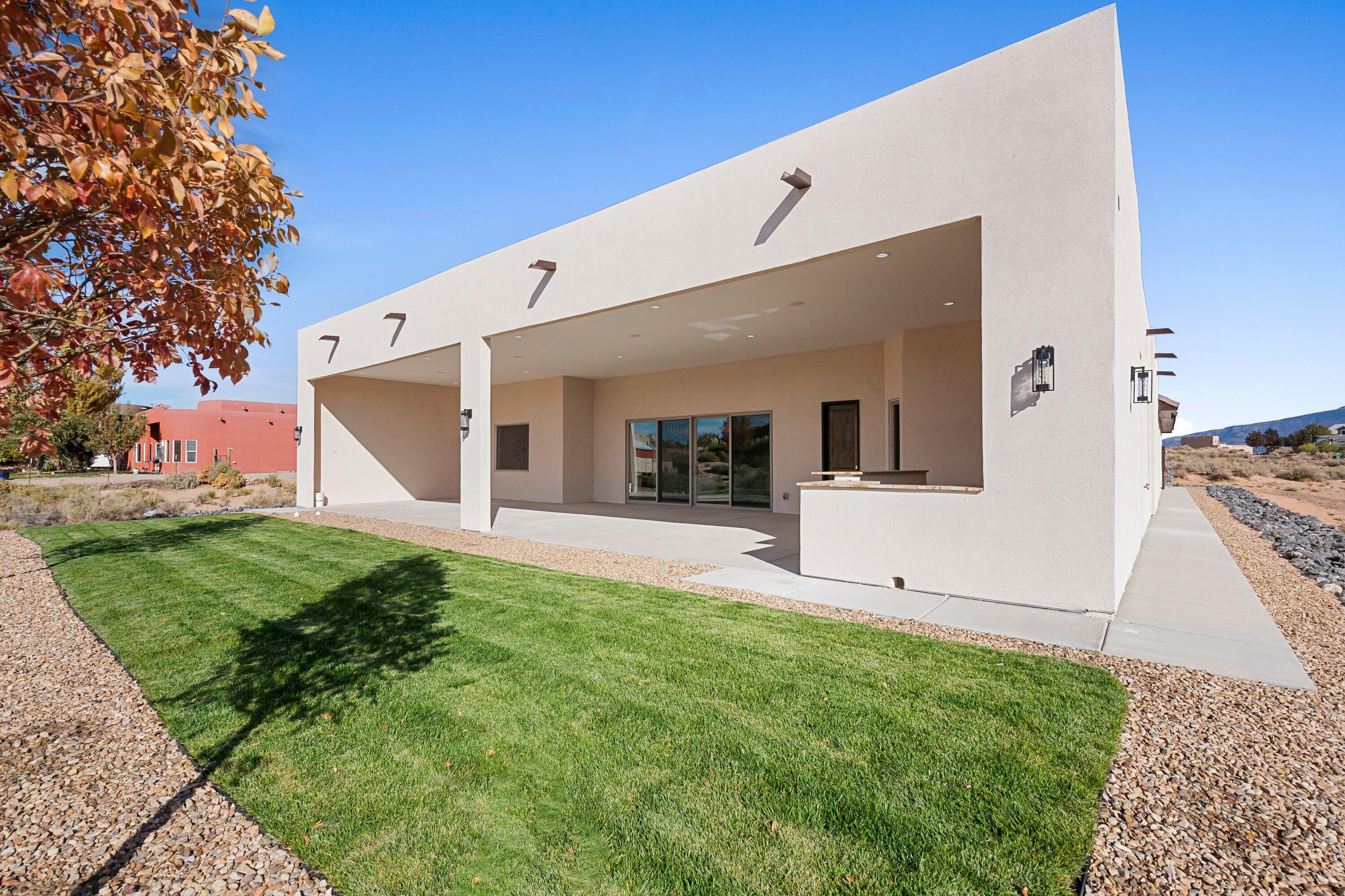 2021 Santa Ana Road NE