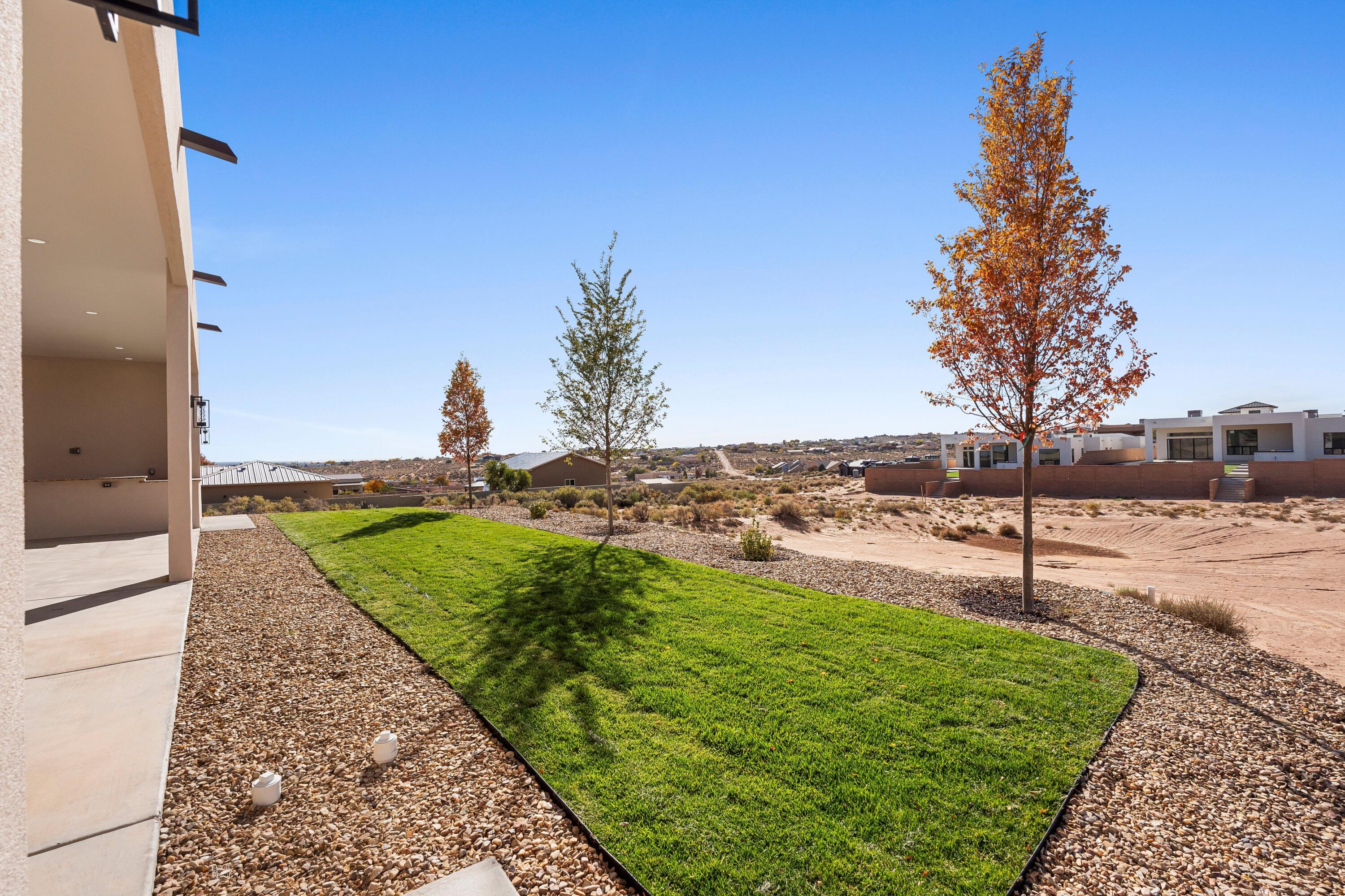 2021 Santa Ana Road NE