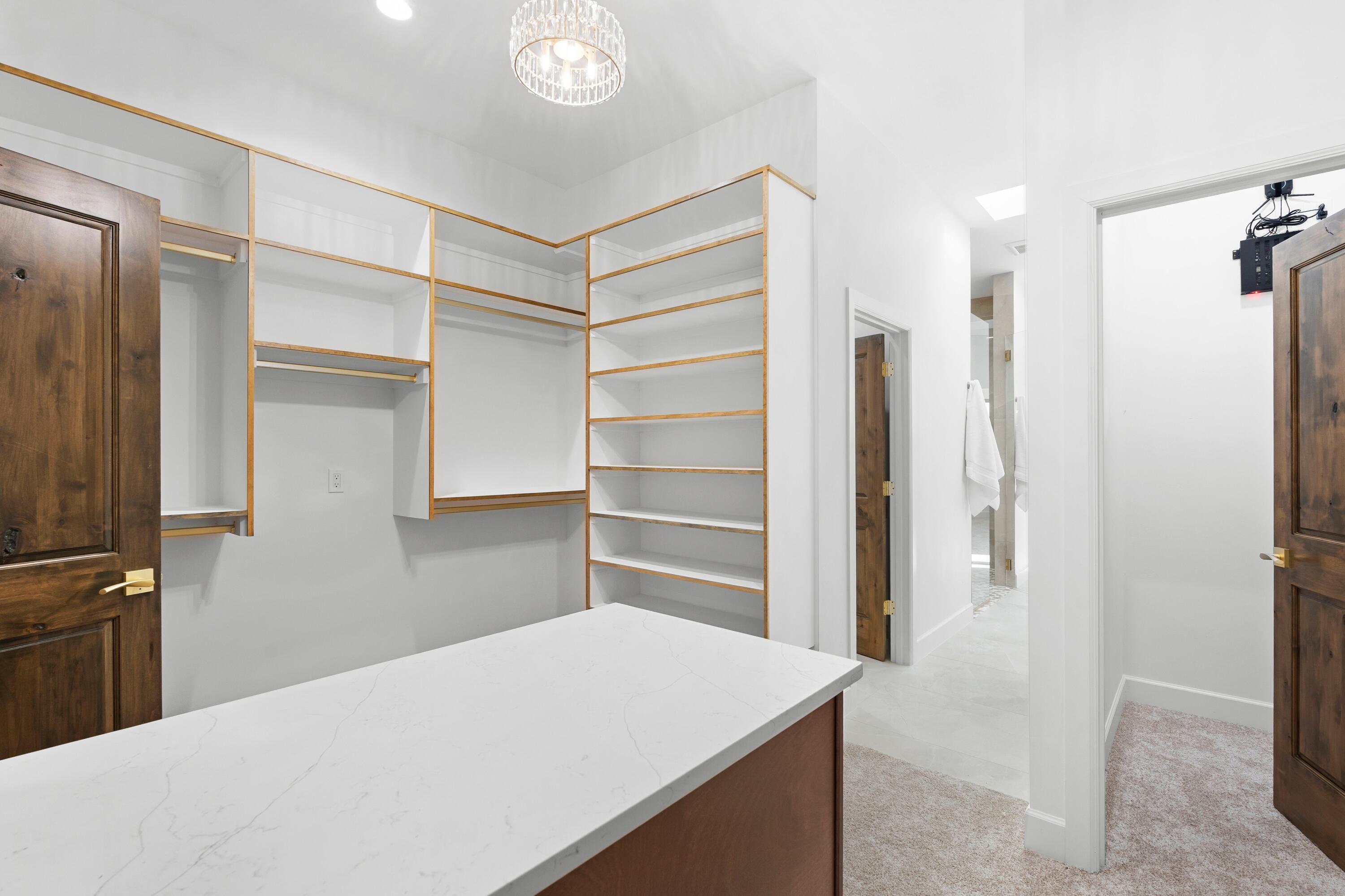 2021 Santa Ana Road NE