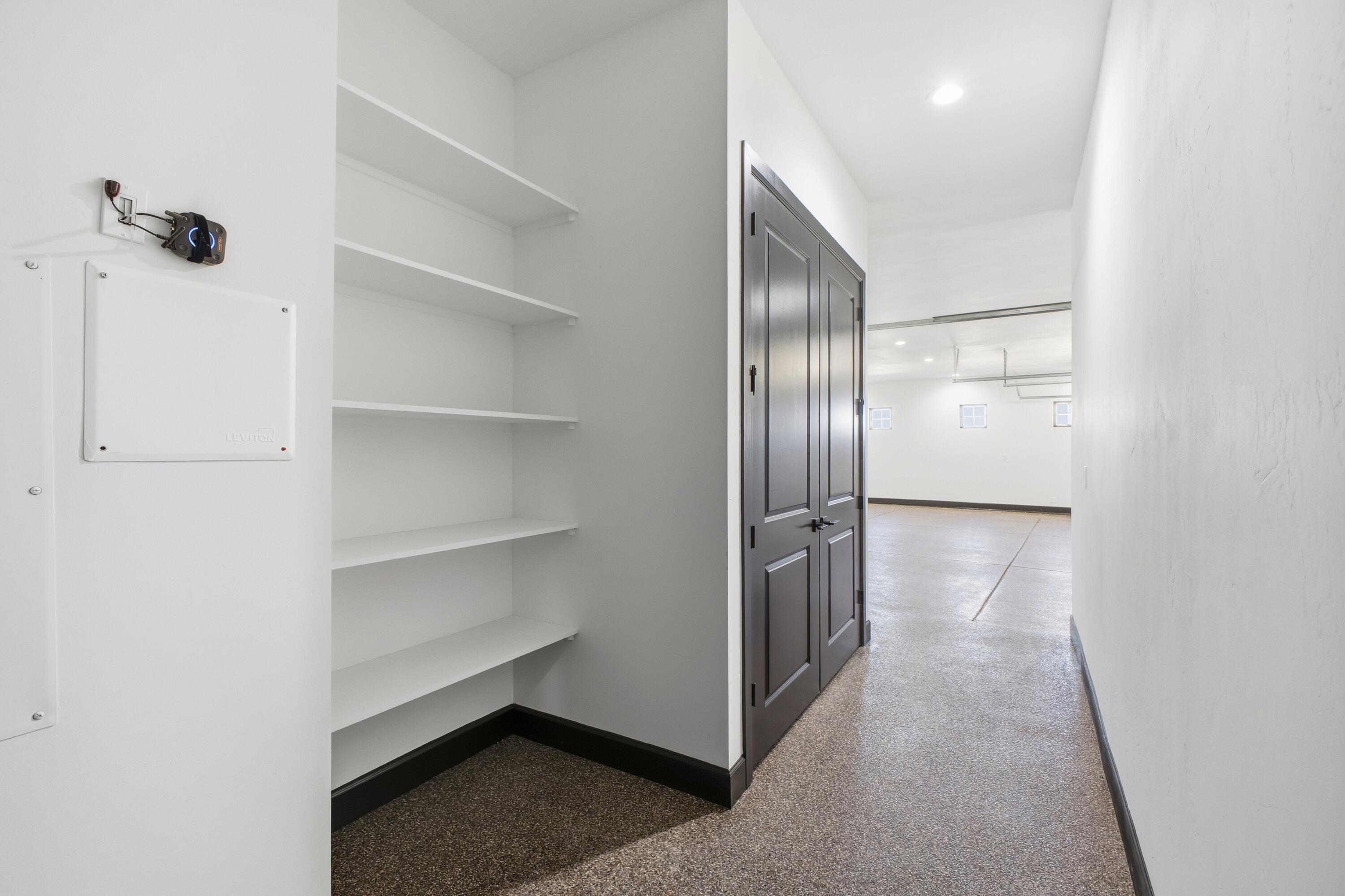 7805 Aguila Street NW