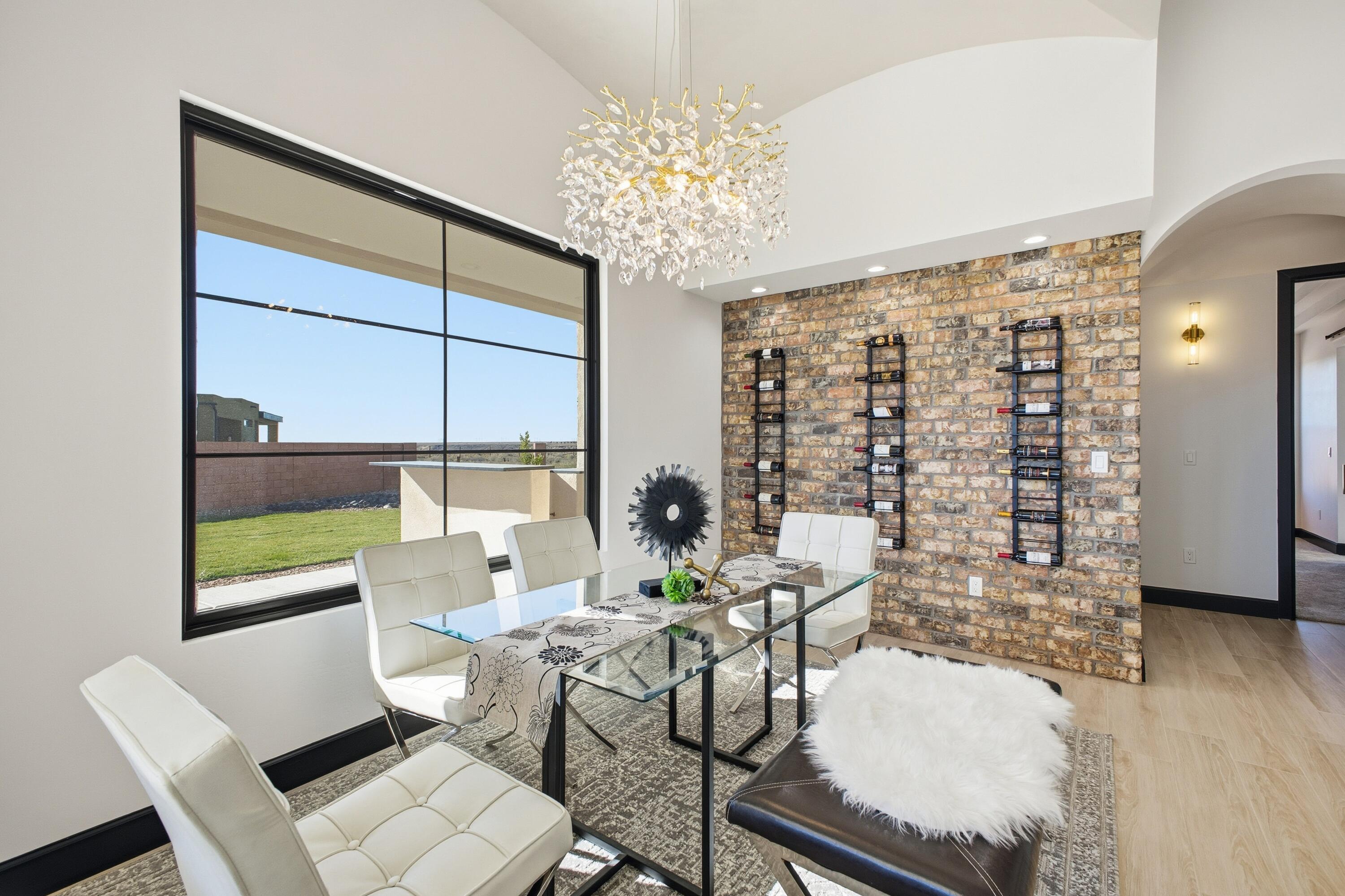 7805 Aguila Street NW