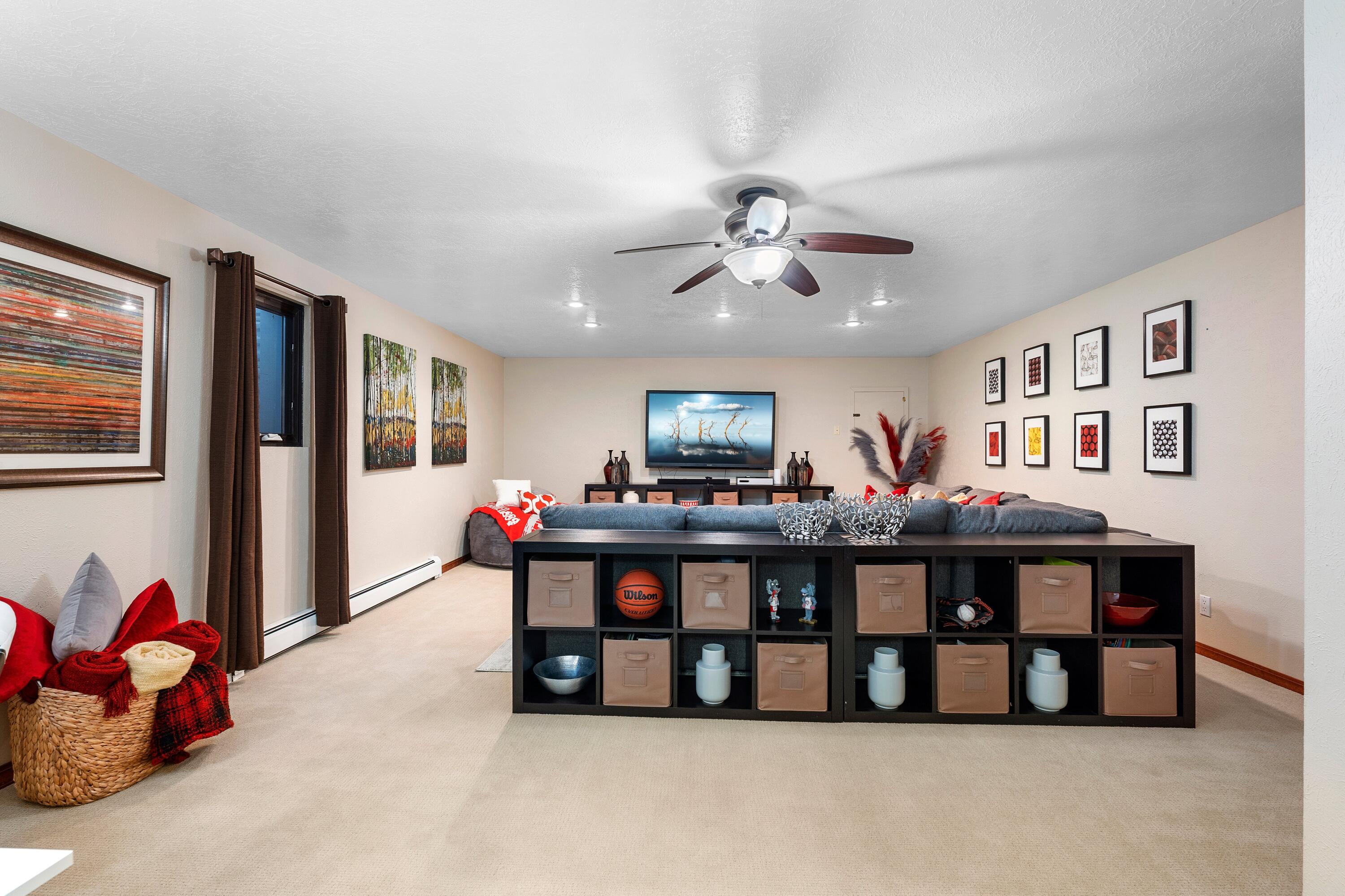 10809 Anaheim Avenue NE