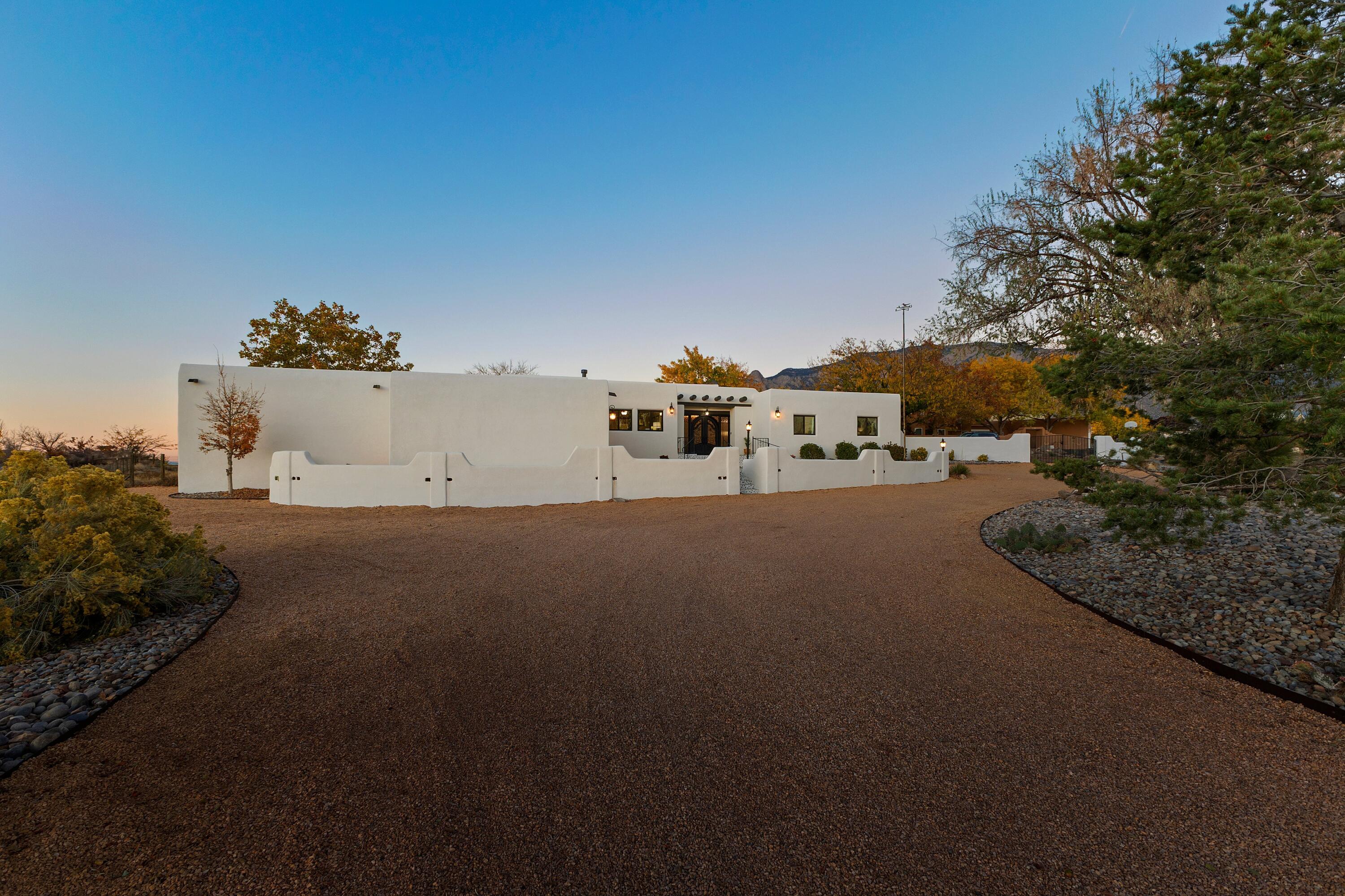 10809 Anaheim Avenue NE