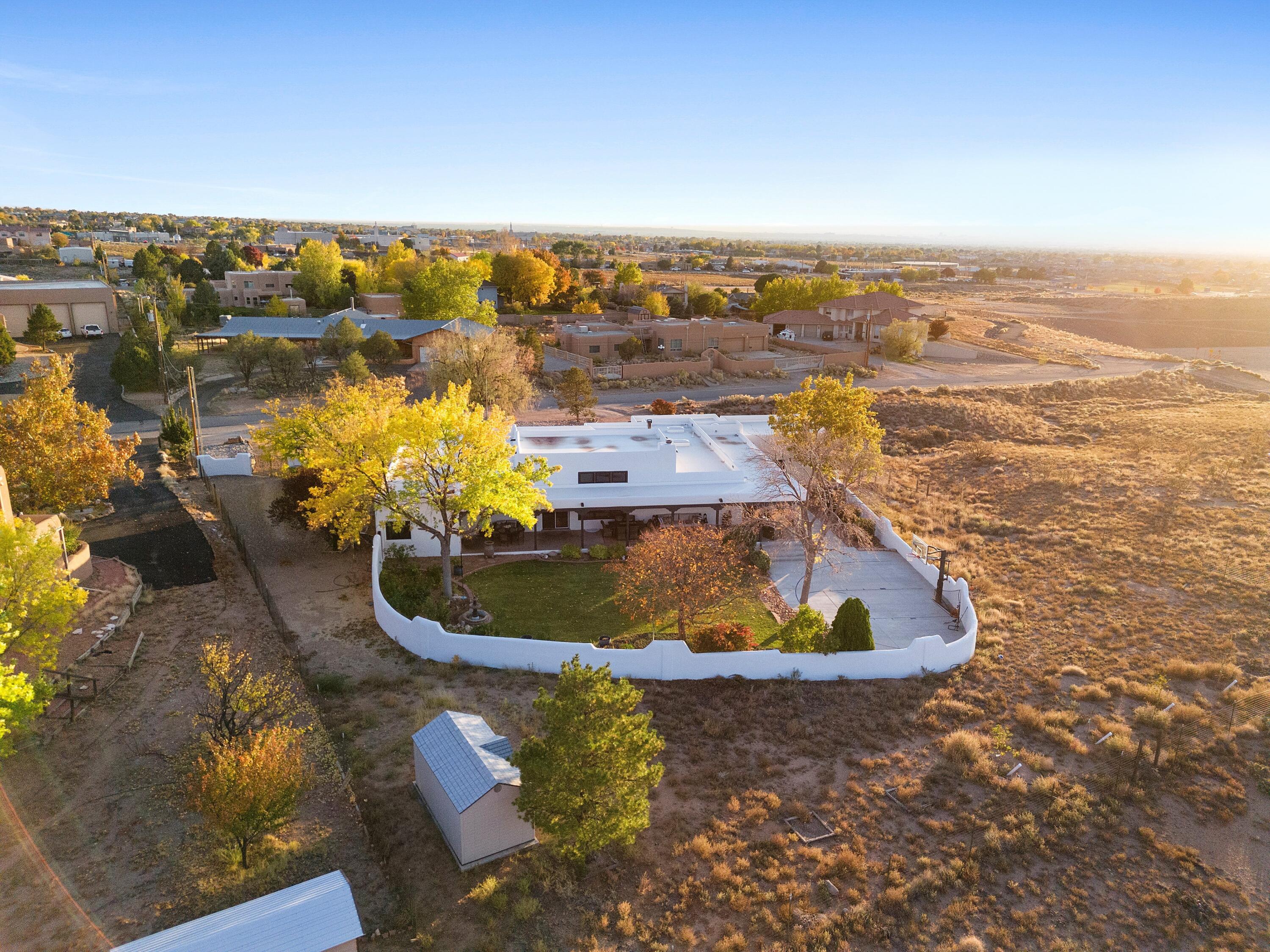 10809 Anaheim Avenue NE