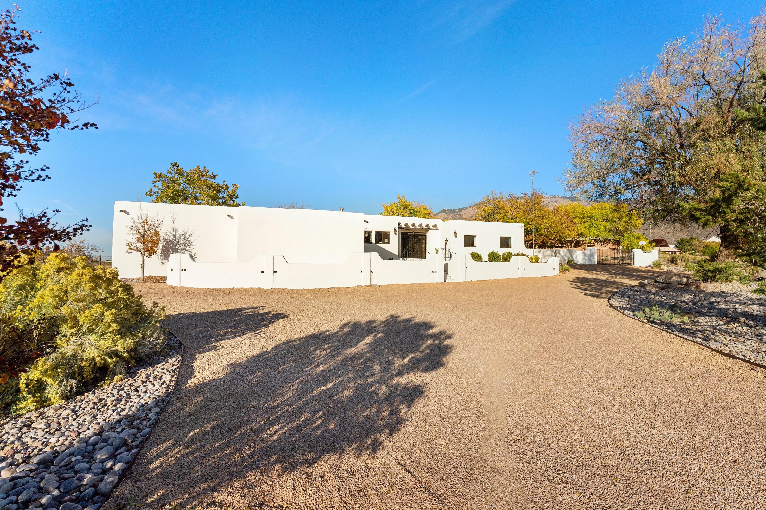 10809 Anaheim Avenue NE