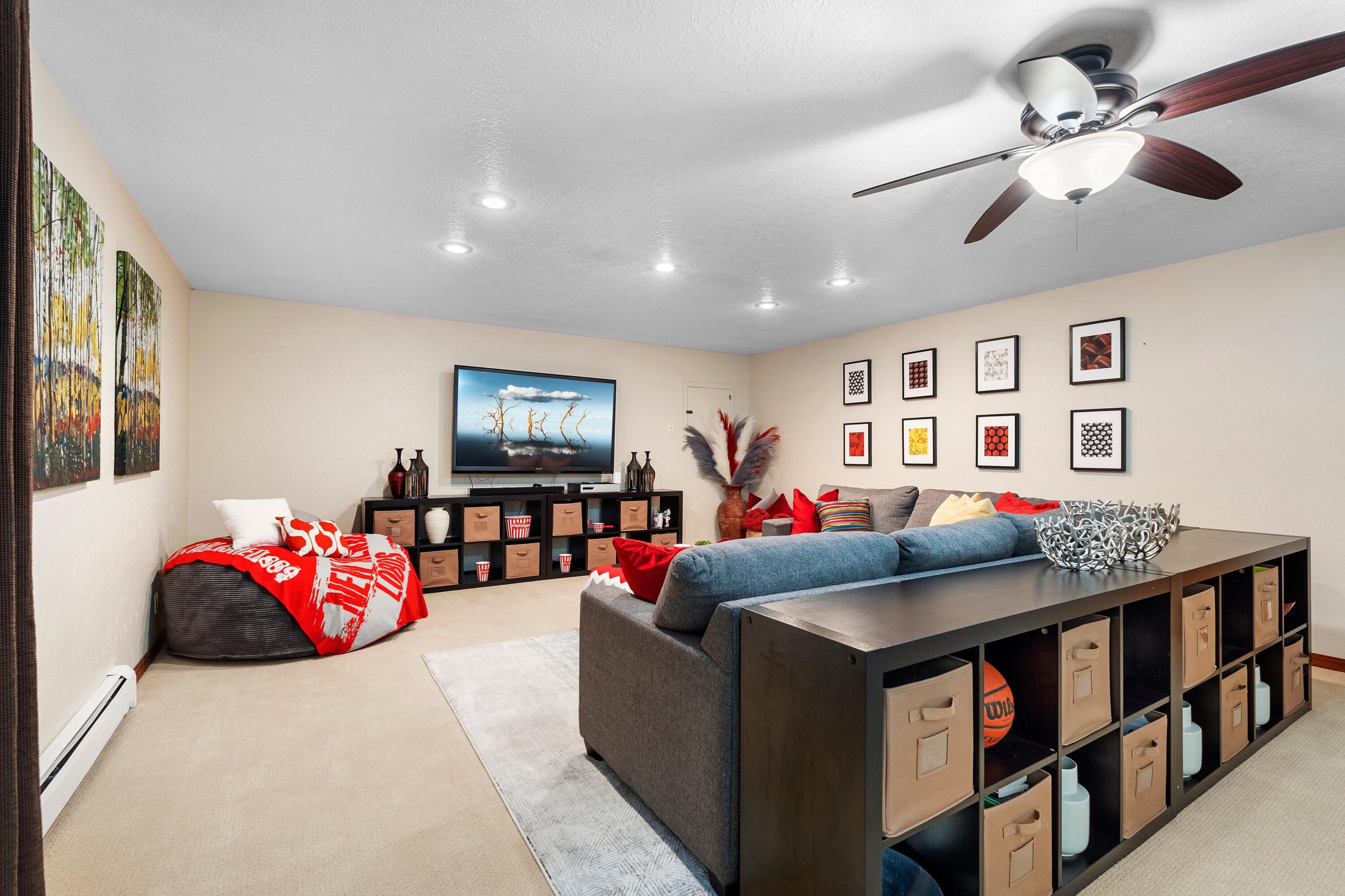 10809 Anaheim Avenue NE