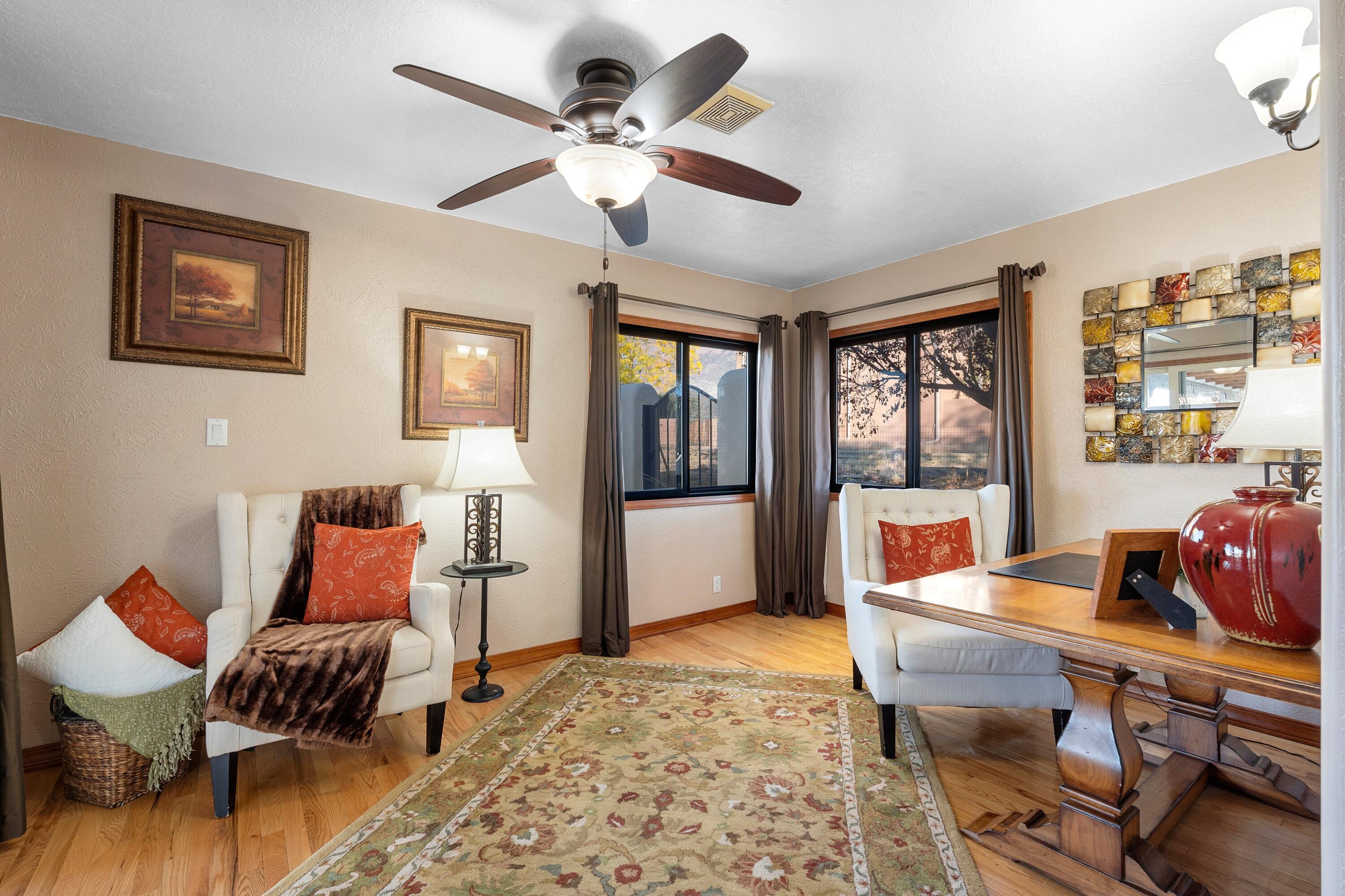 10809 Anaheim Avenue NE