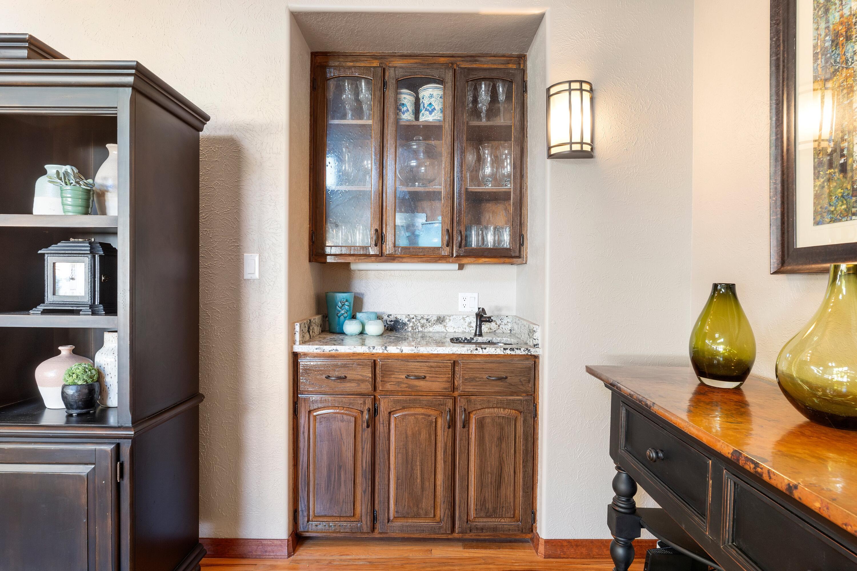 10809 Anaheim Avenue NE