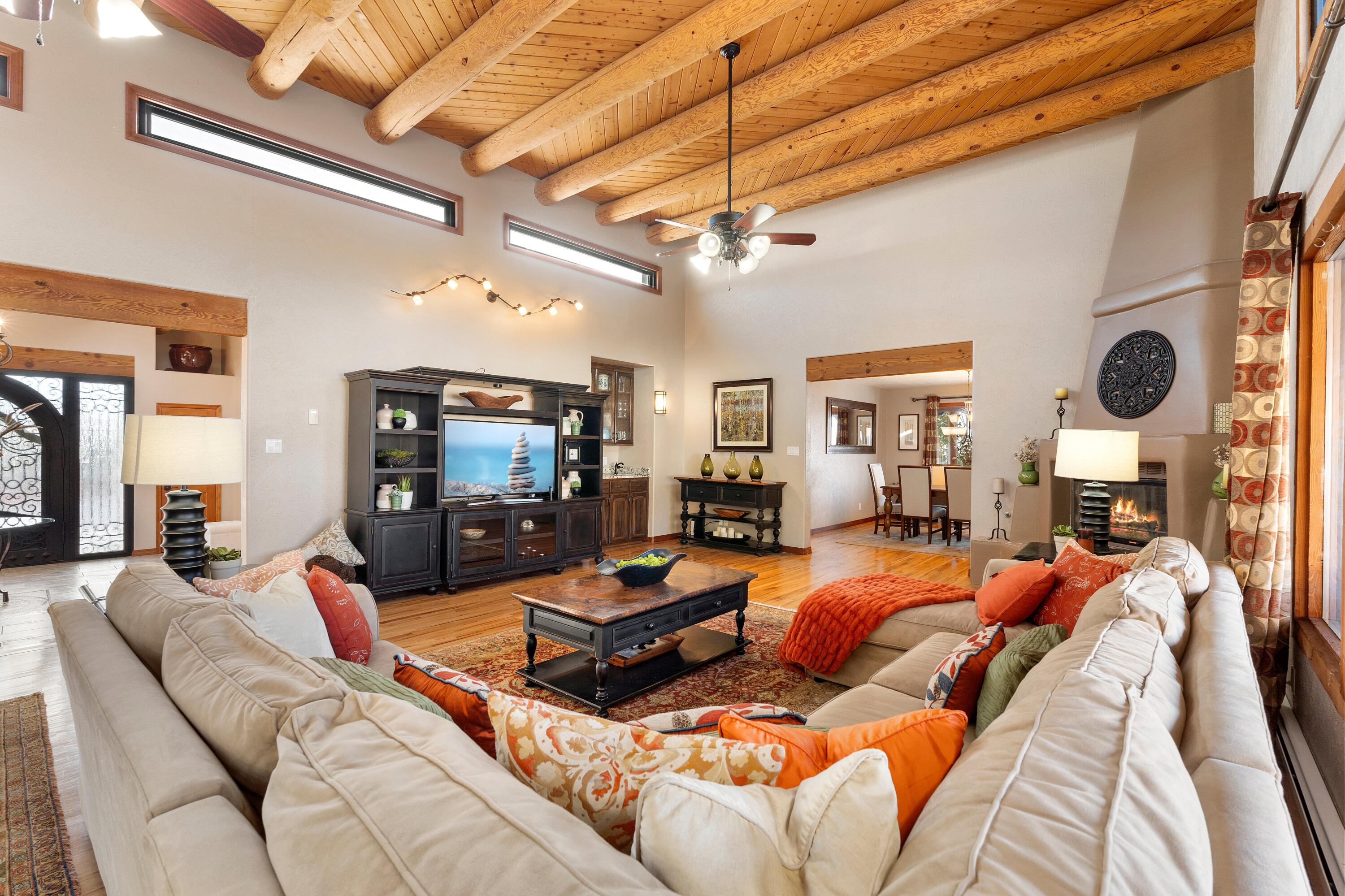 10809 Anaheim Avenue NE