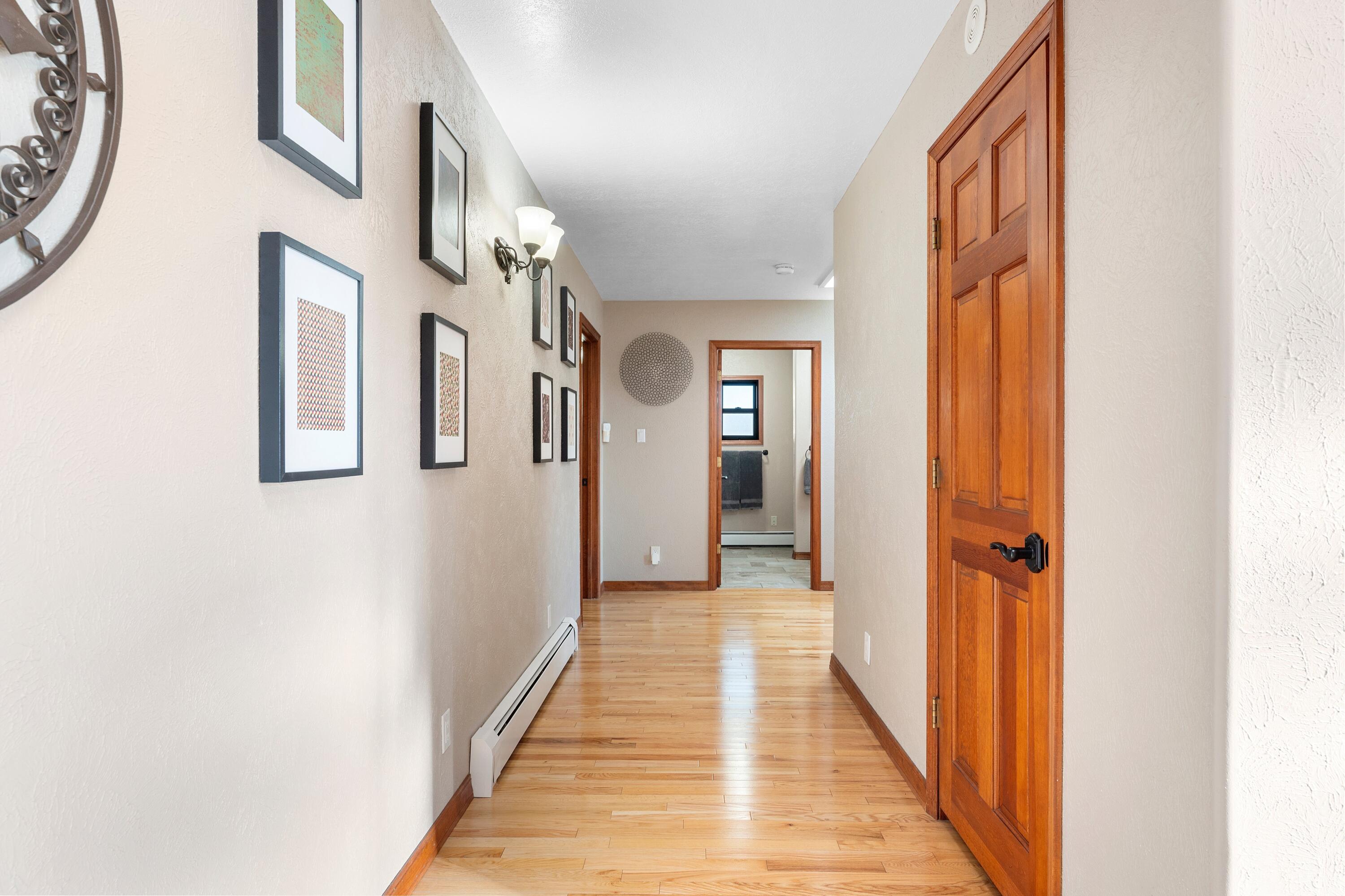 10809 Anaheim Avenue NE