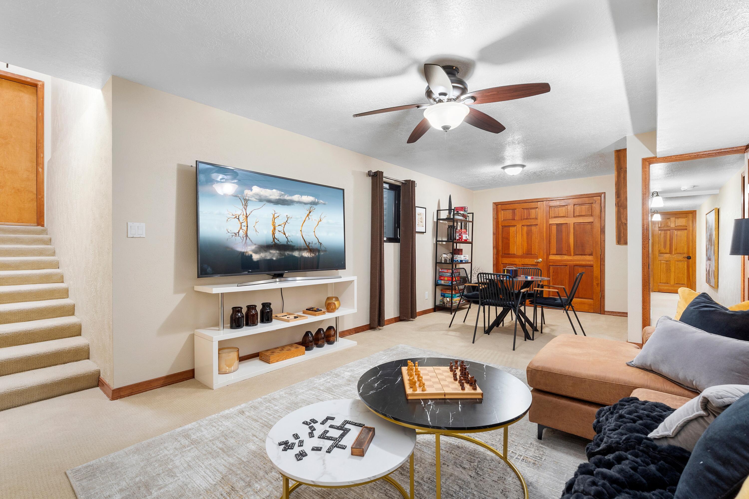 10809 Anaheim Avenue NE