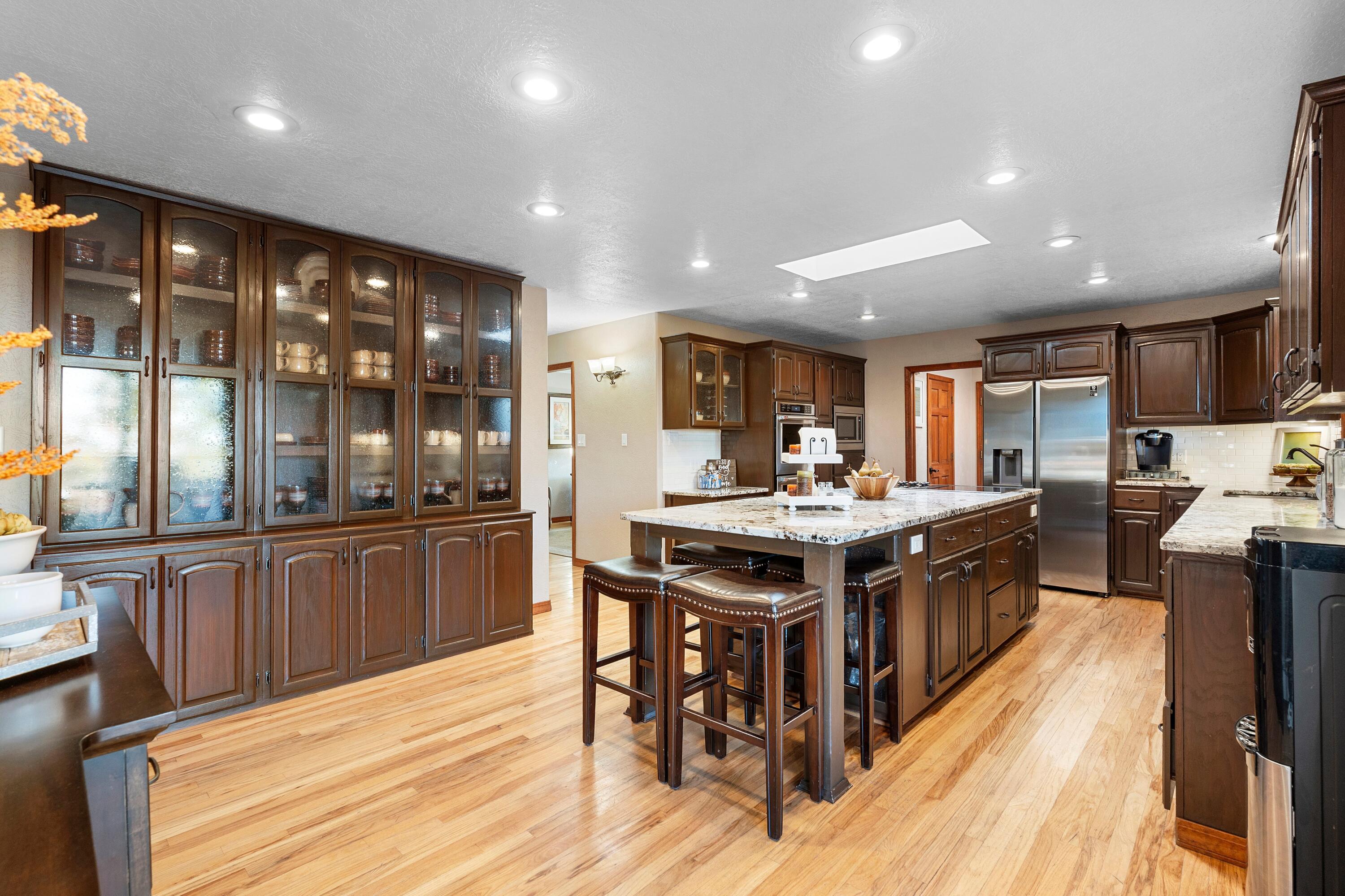 10809 Anaheim Avenue NE