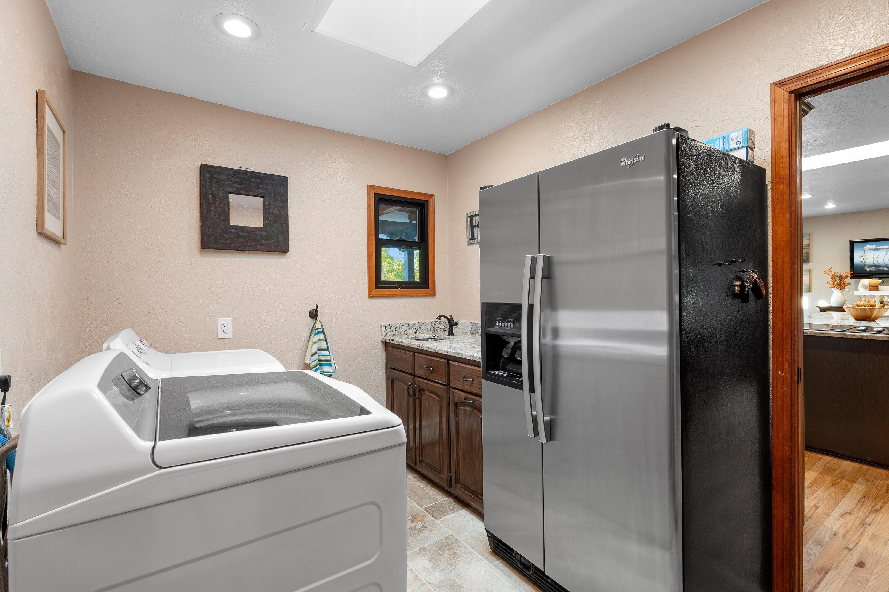 10809 Anaheim Avenue NE