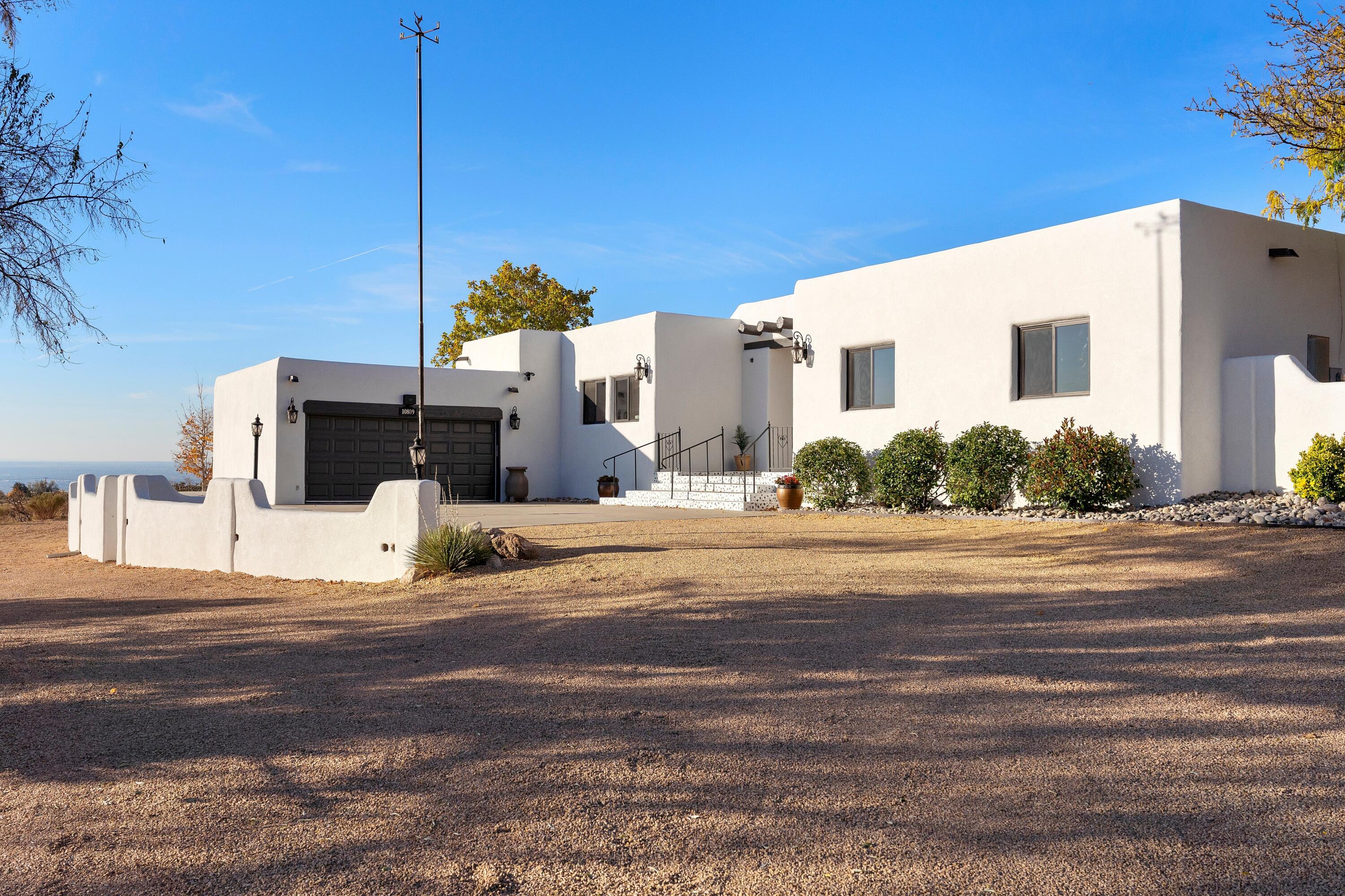 10809 Anaheim Avenue NE