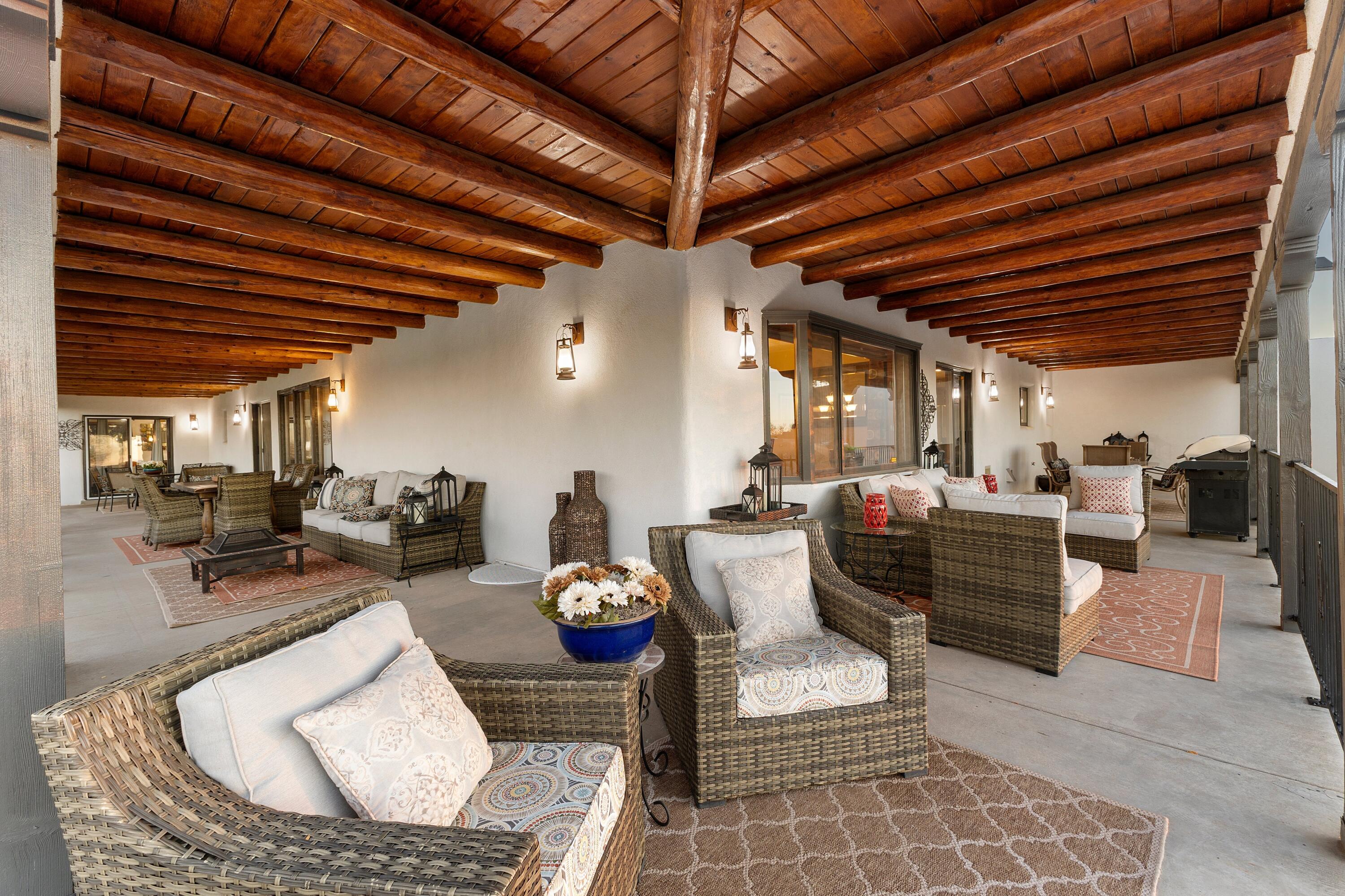 10809 Anaheim Avenue NE