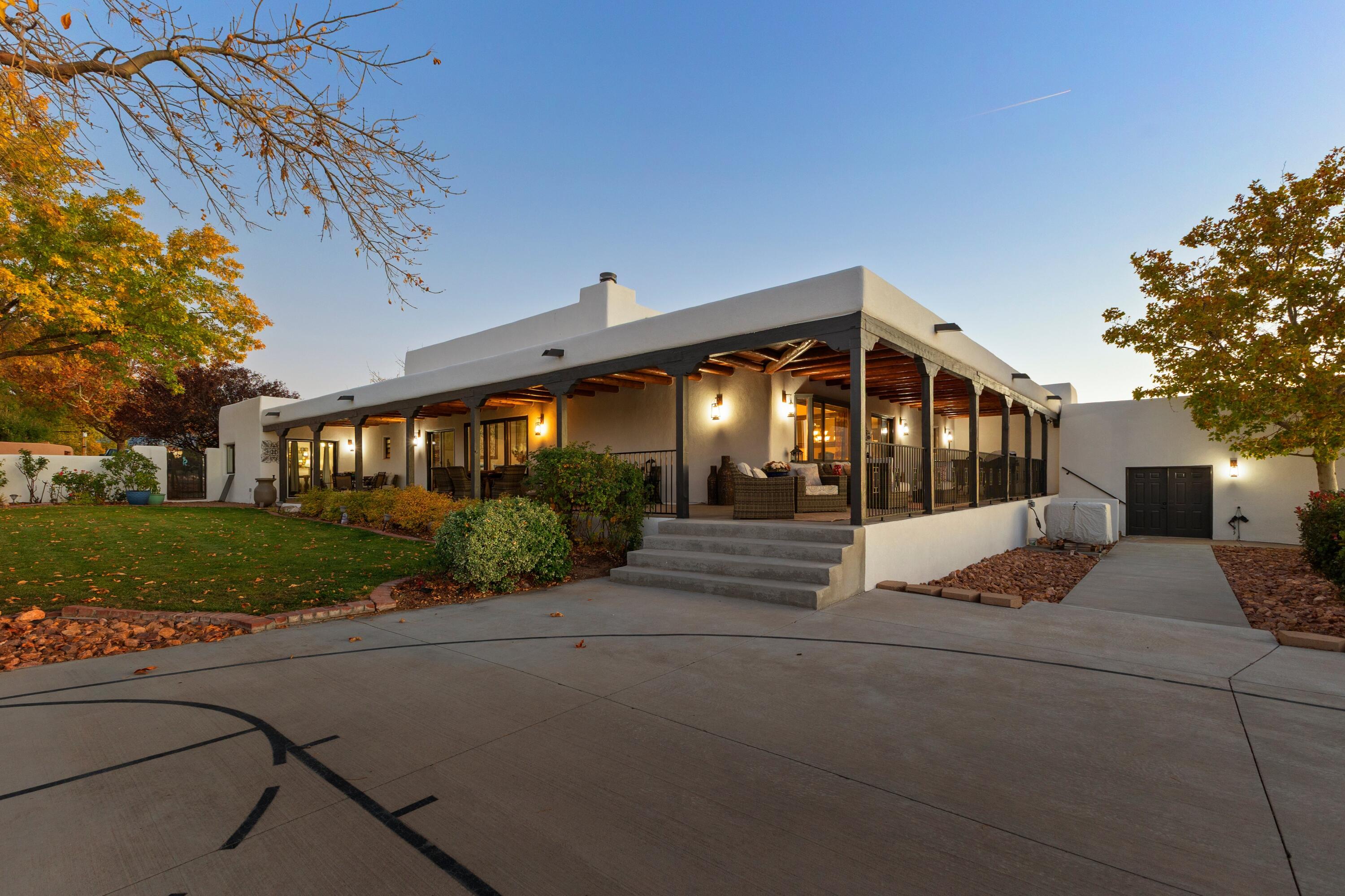 10809 Anaheim Avenue NE