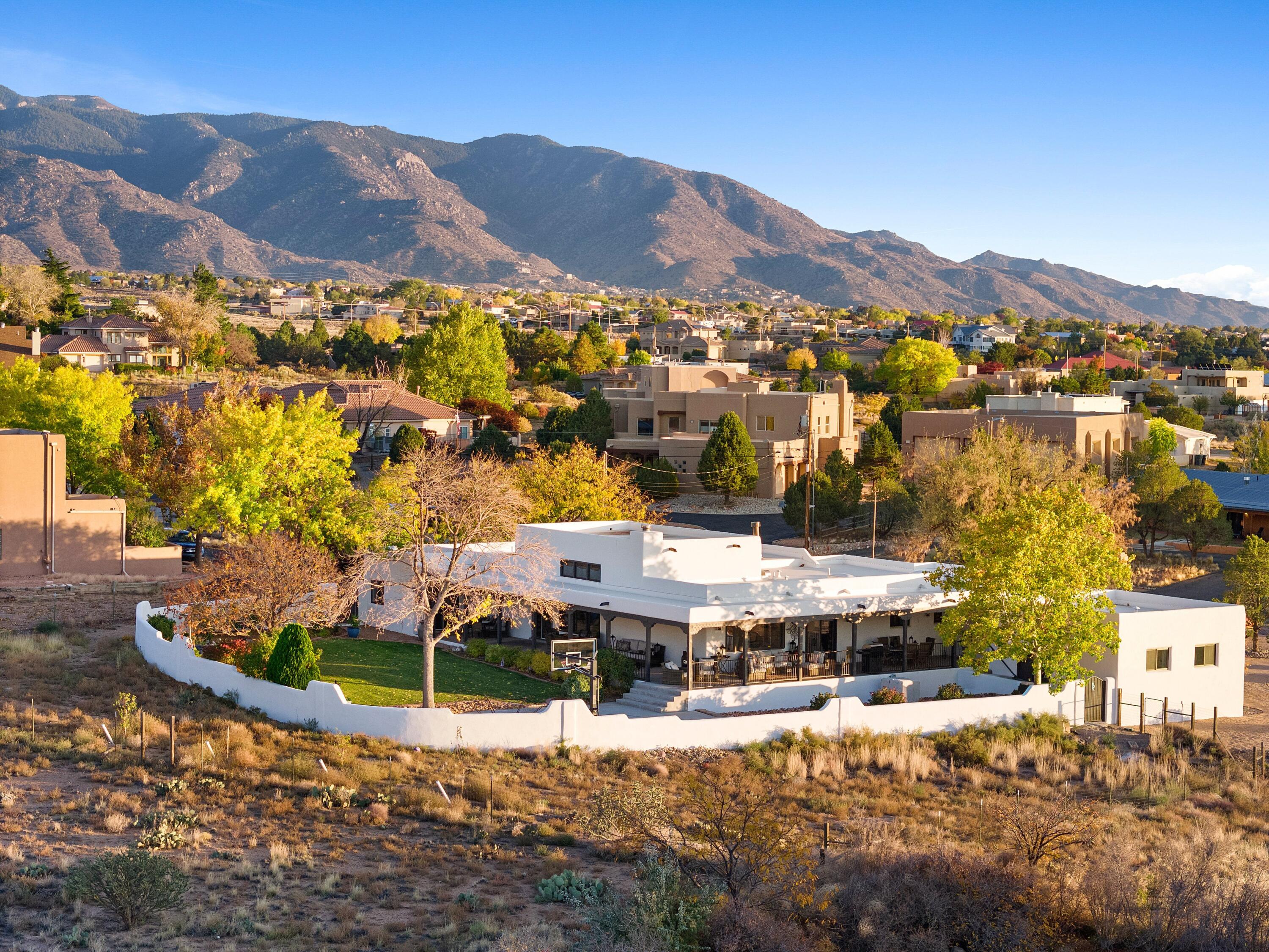 10809 Anaheim Avenue NE