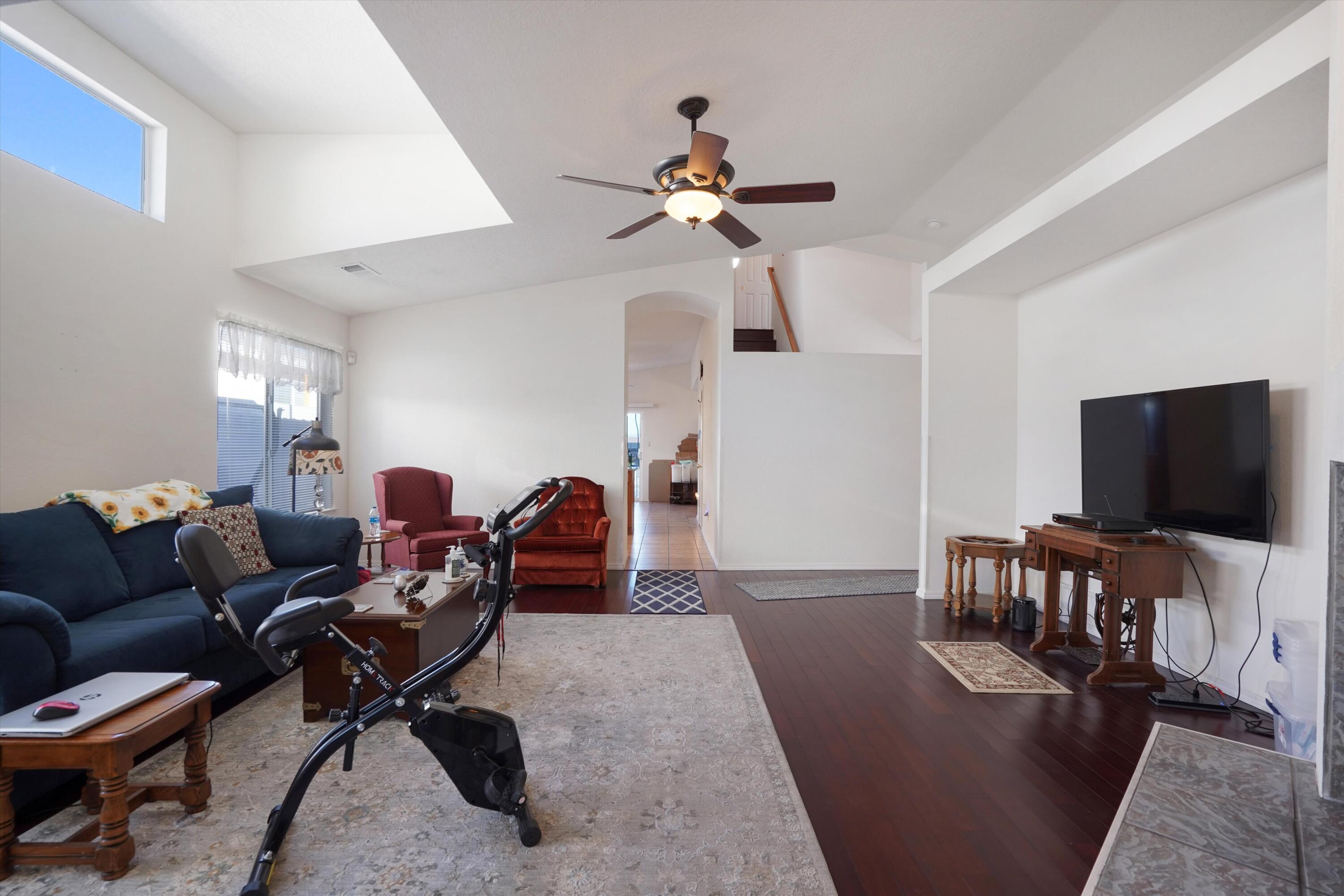 524 Hartman Drive SW