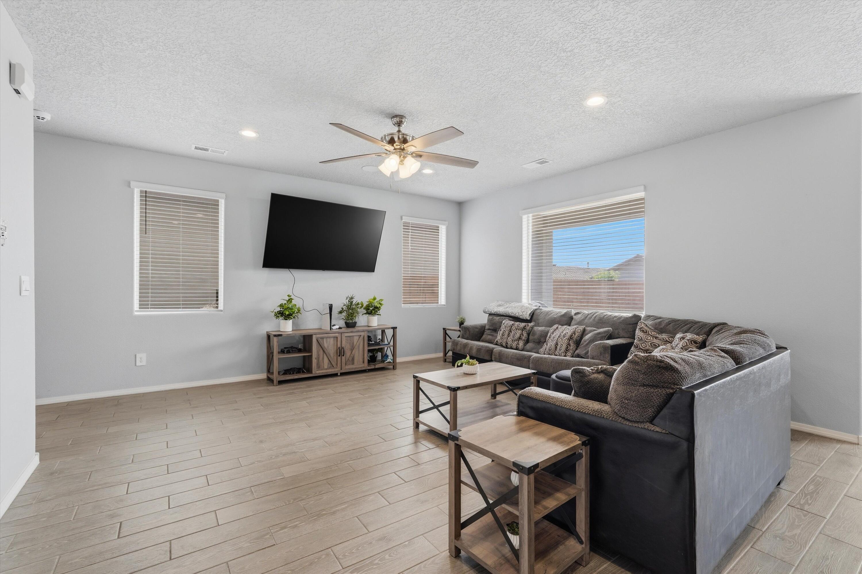 3188 Tazanita Loop SE