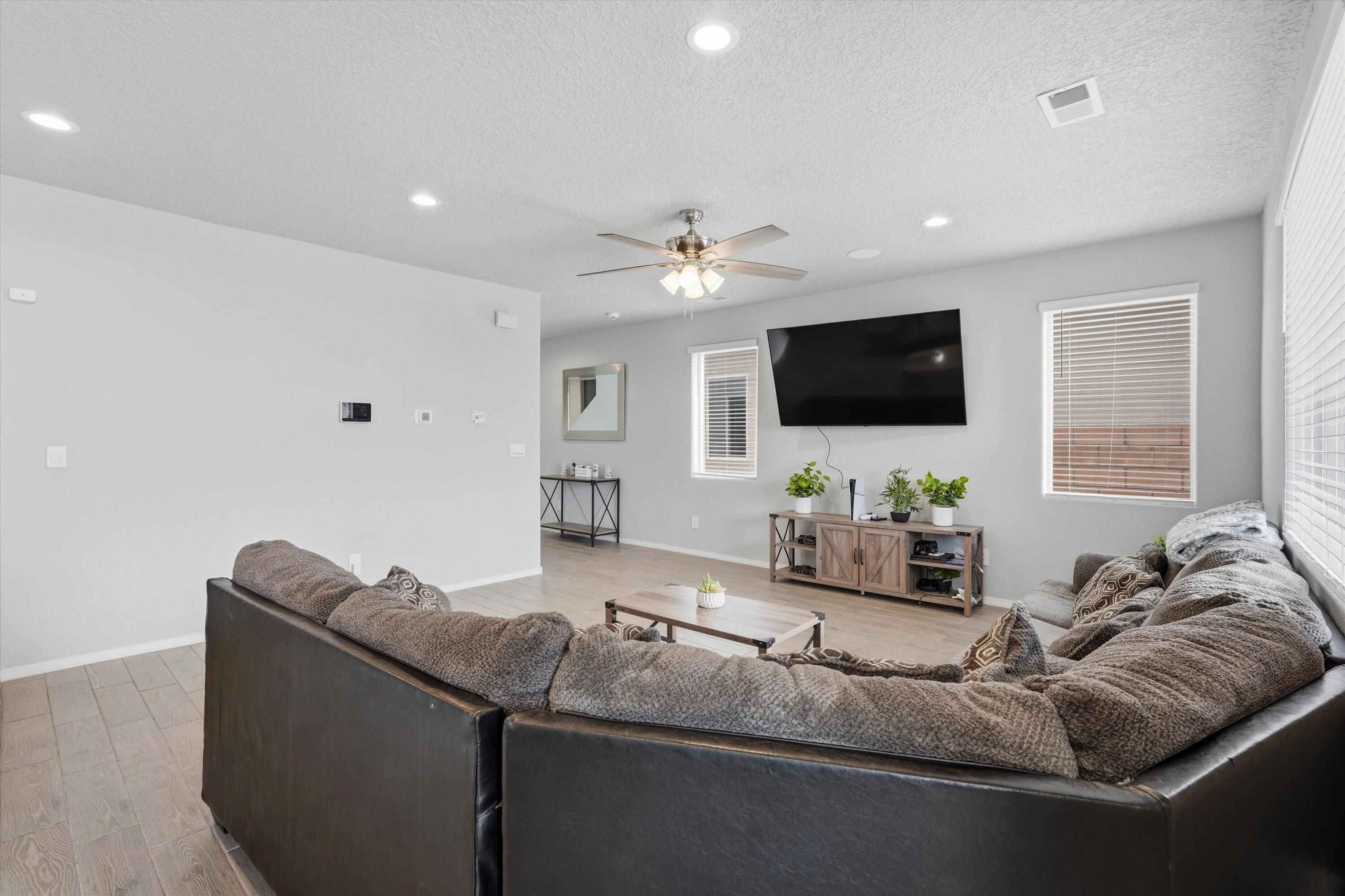 3188 Tazanita Loop SE