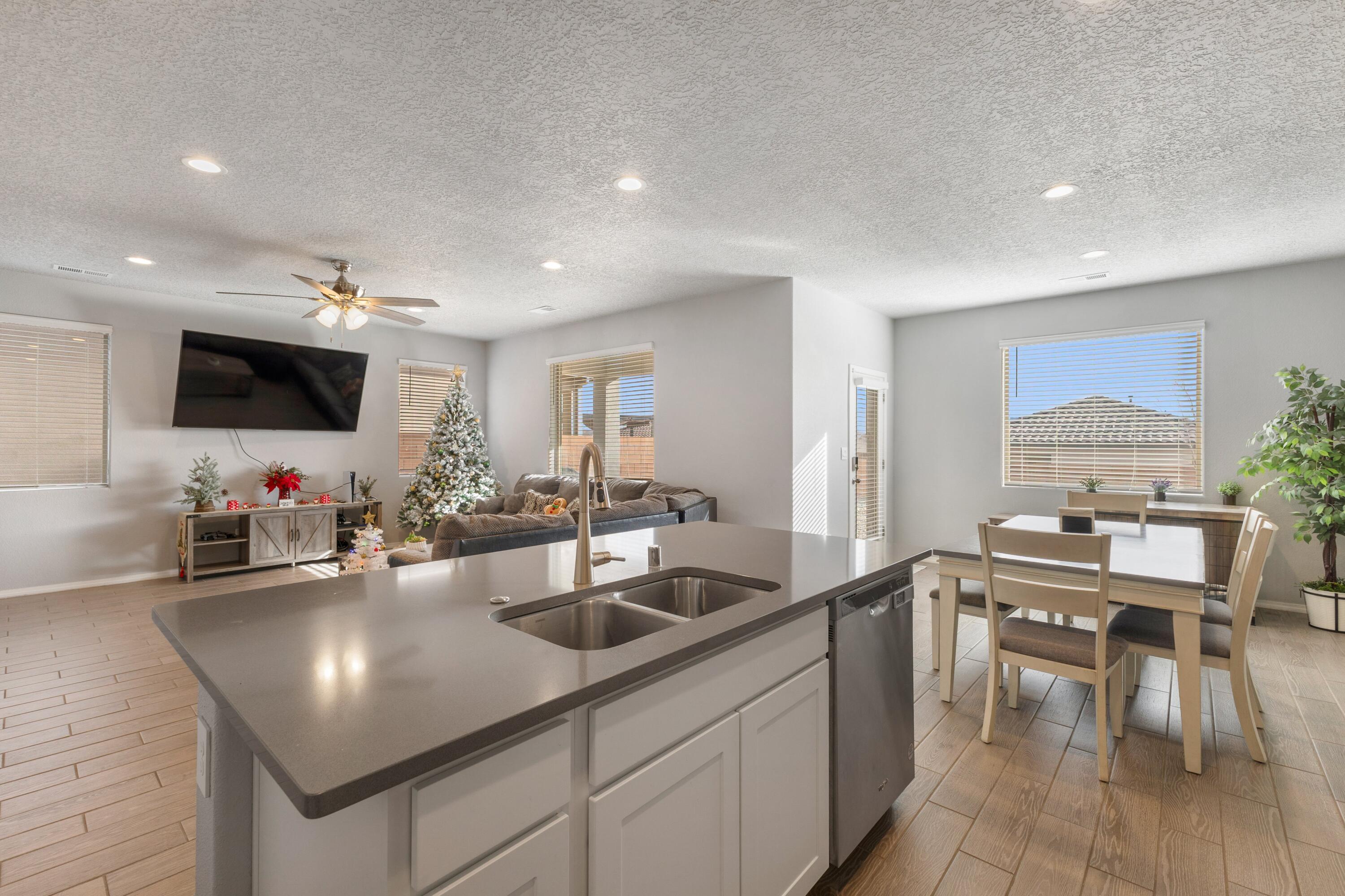 3188 Tazanita Loop SE