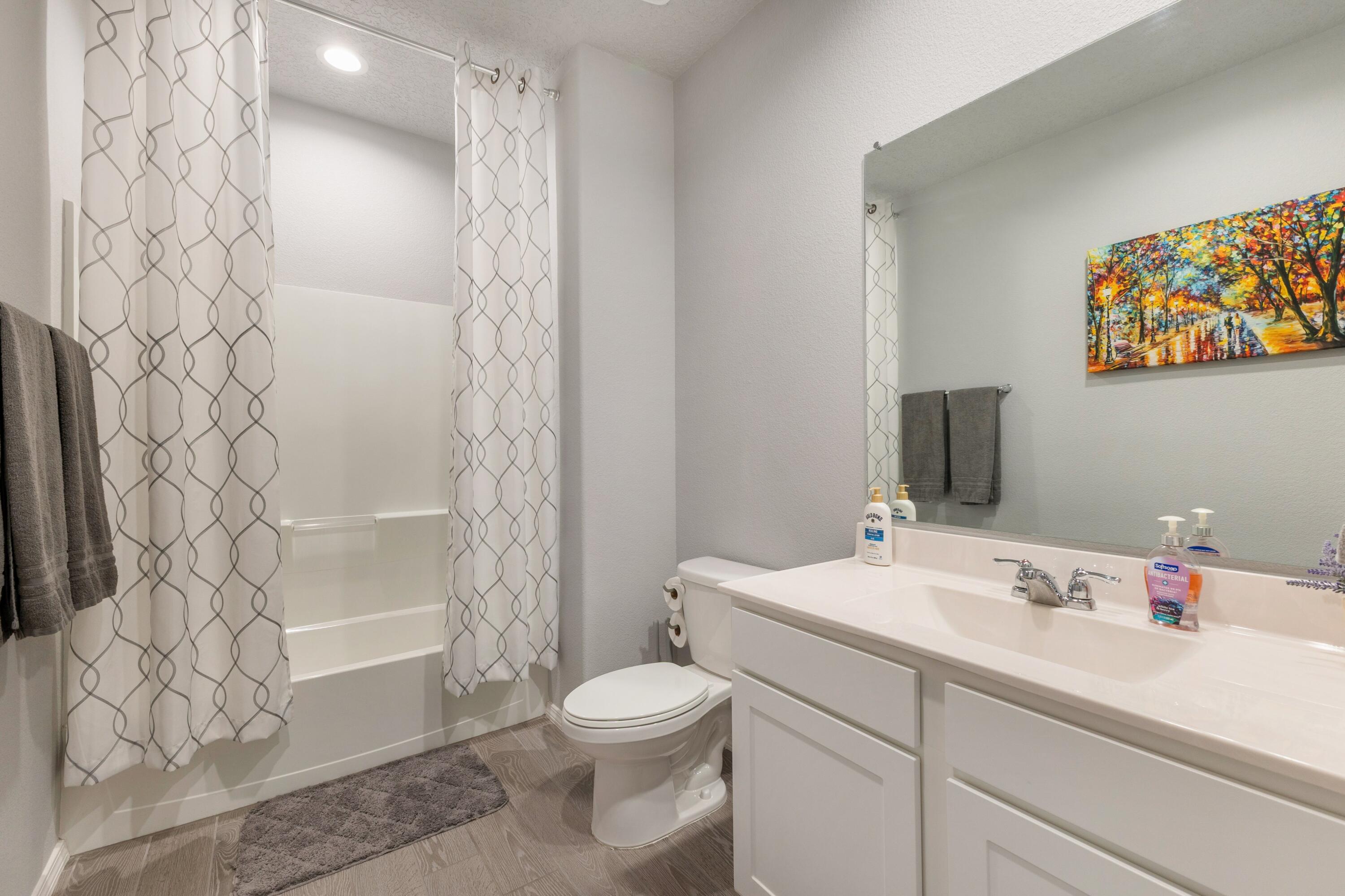 3188 Tazanita Loop SE