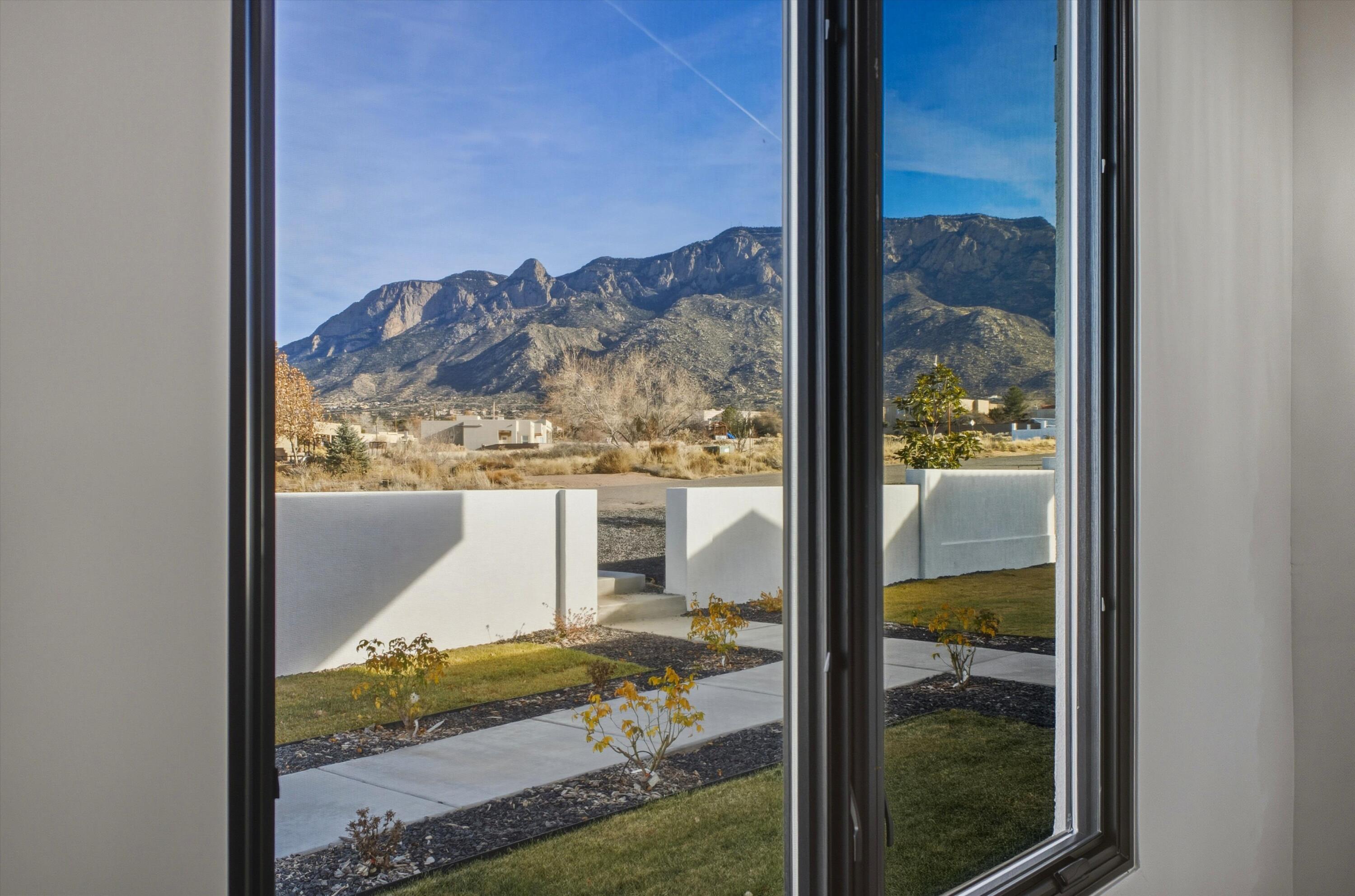 11704 Anaheim Avenue NE