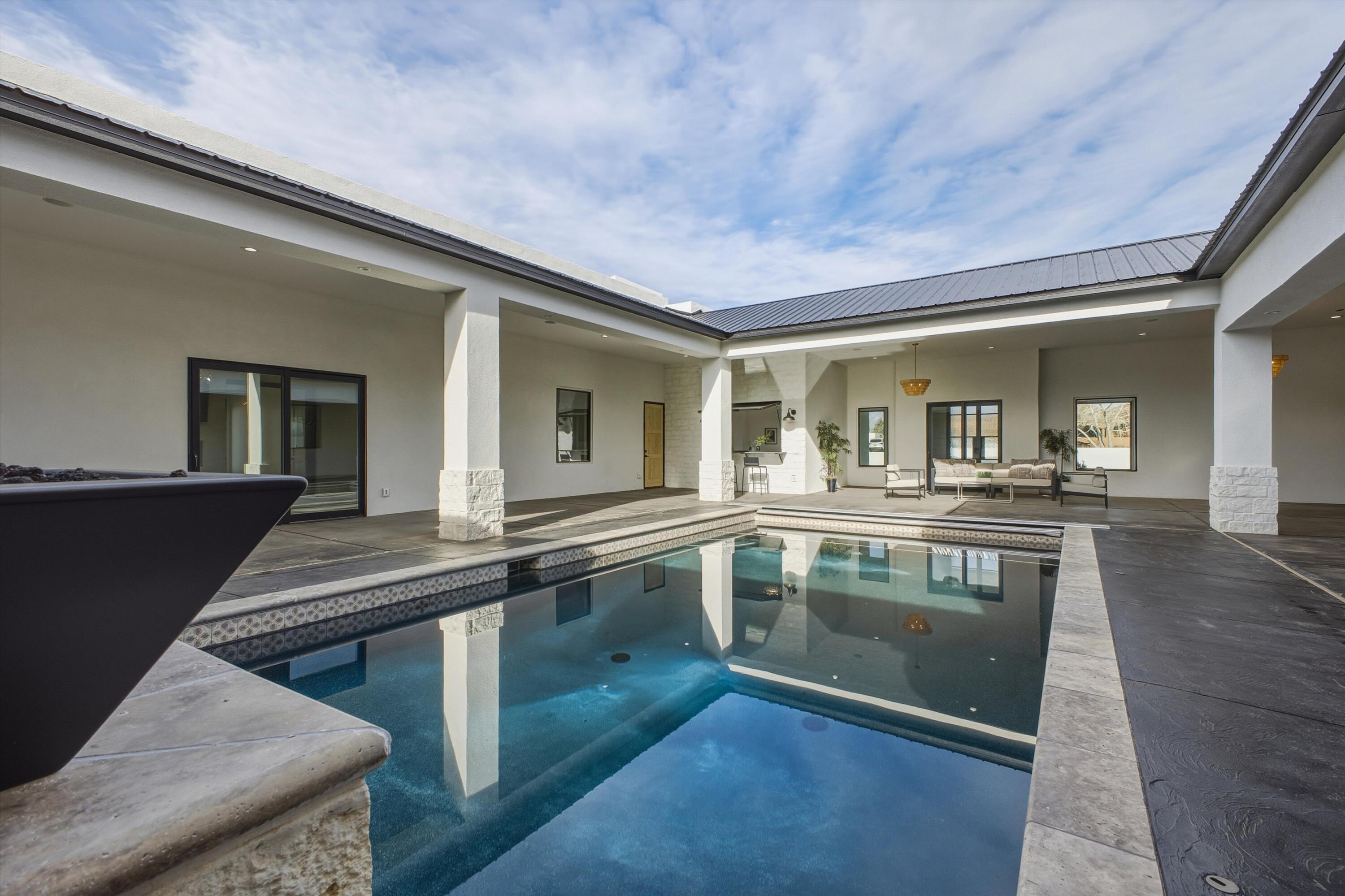 11704 Anaheim Avenue NE