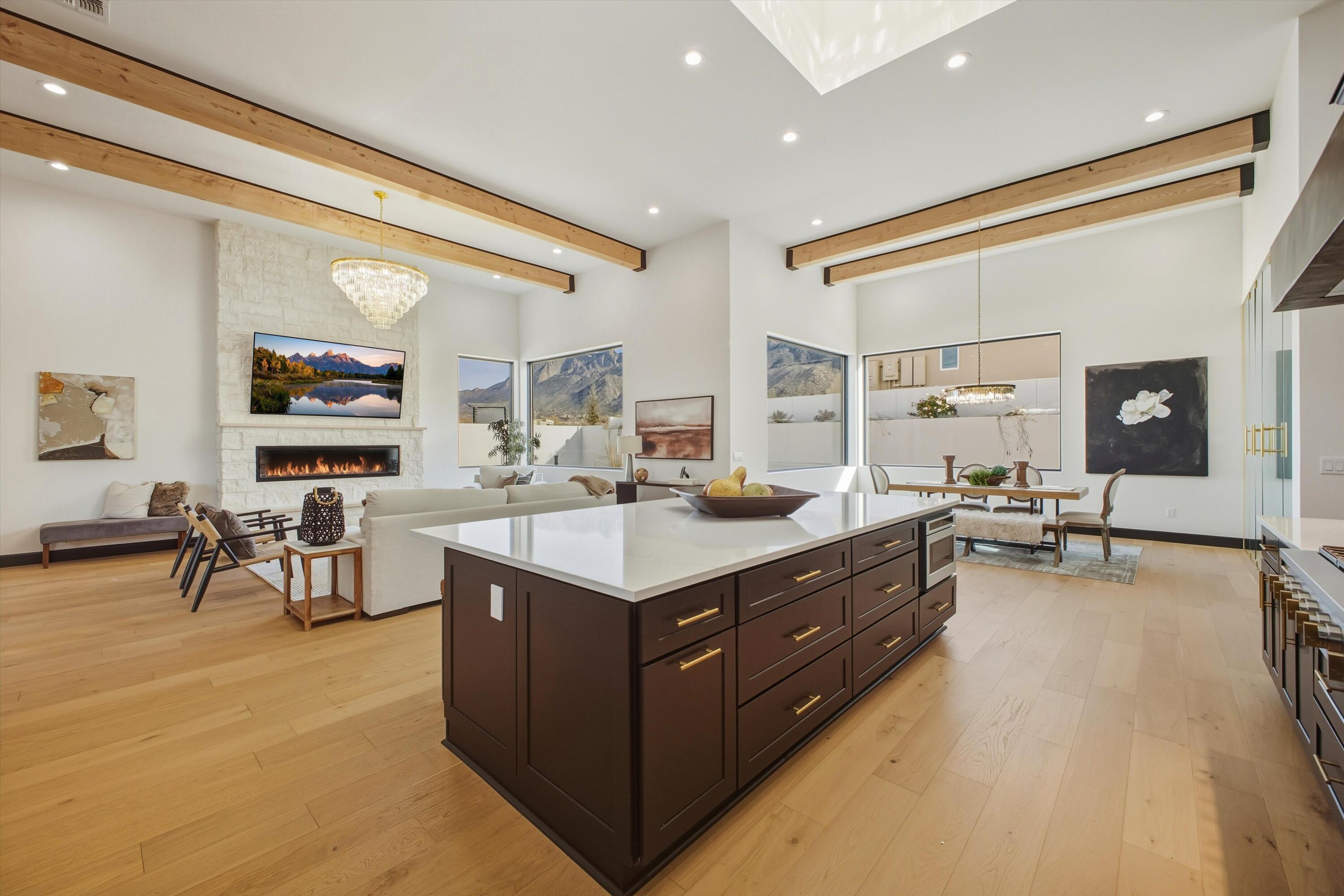 11704 Anaheim Avenue NE