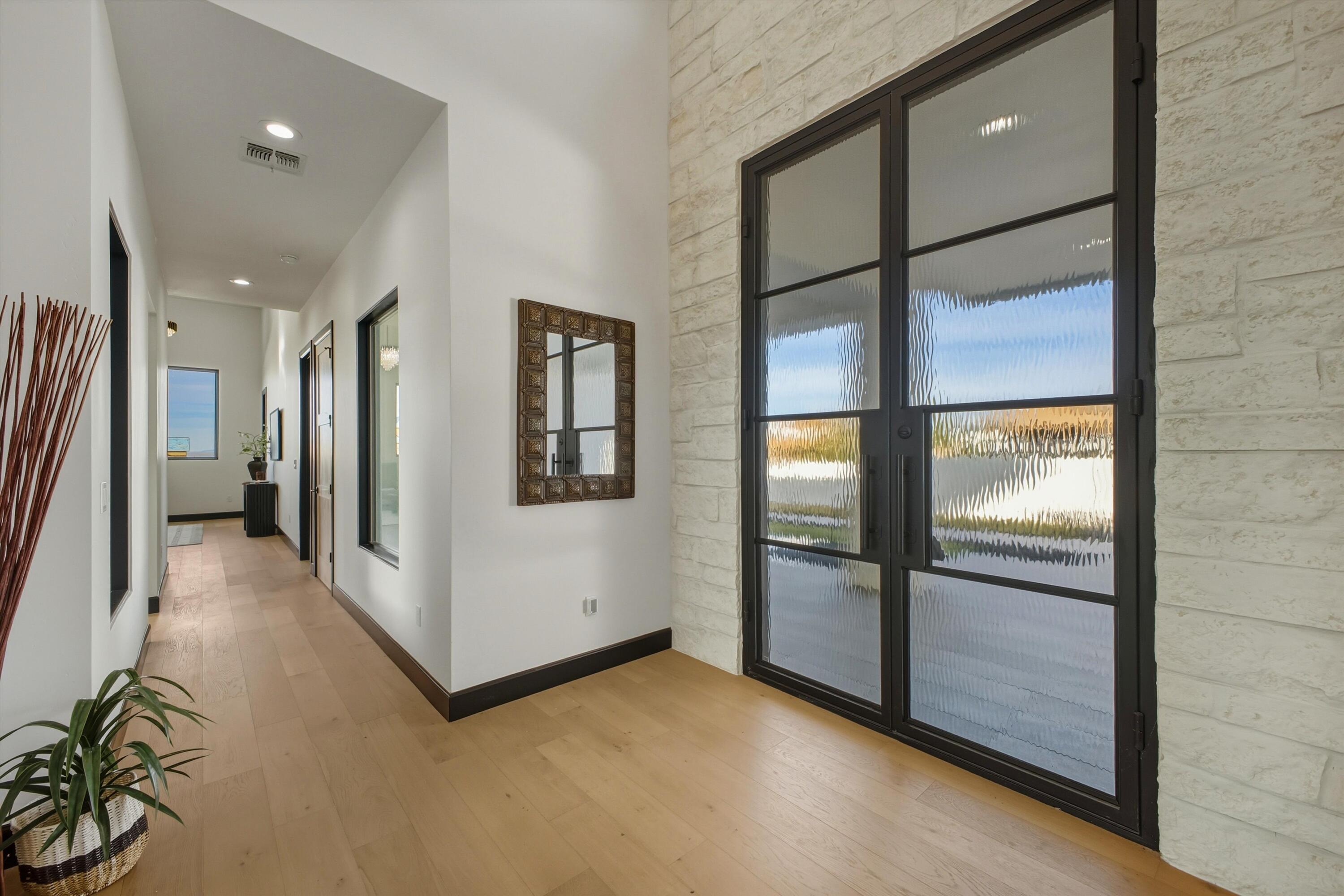 11704 Anaheim Avenue NE