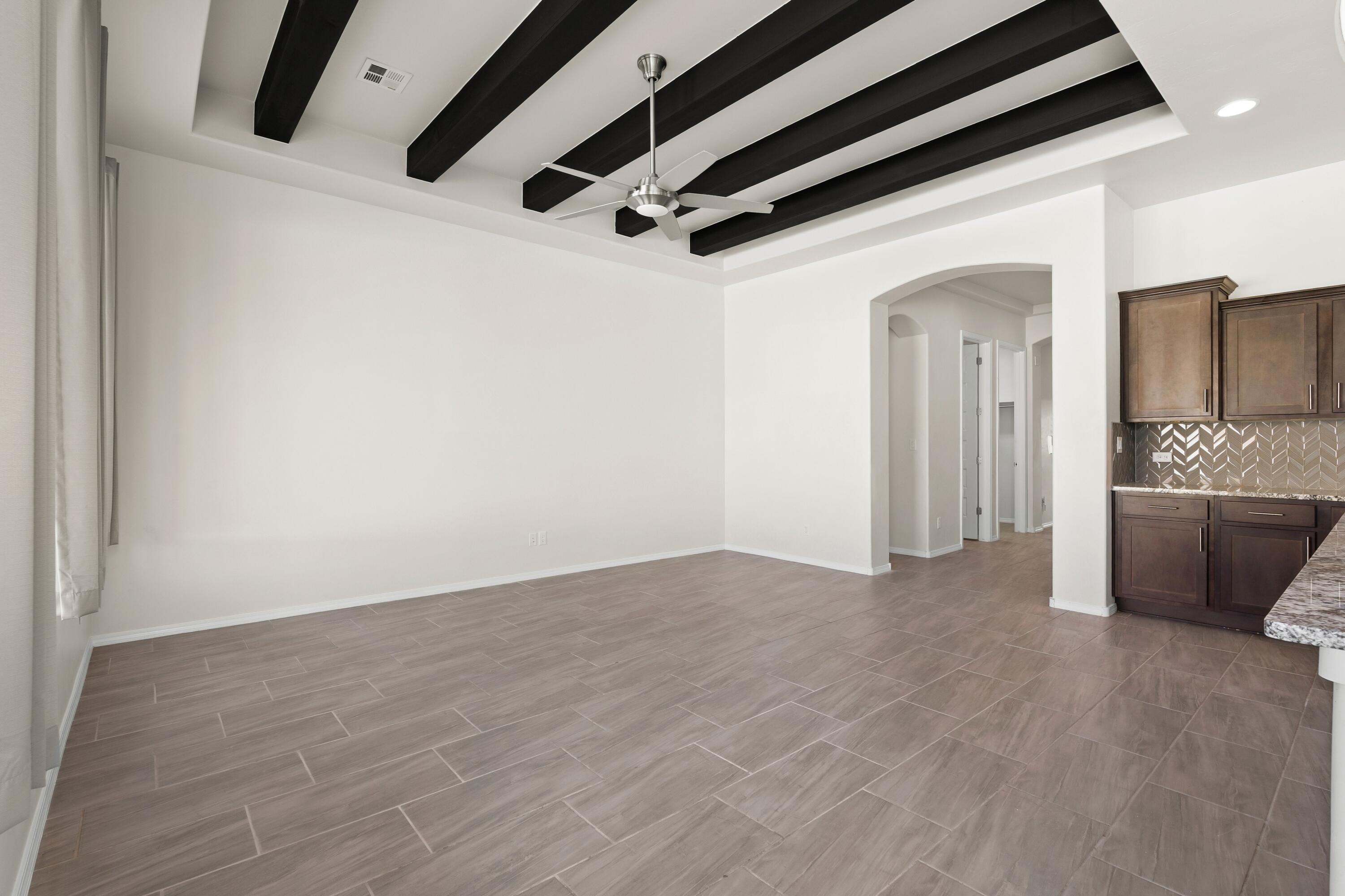 7102 Eagle Rock Court NE