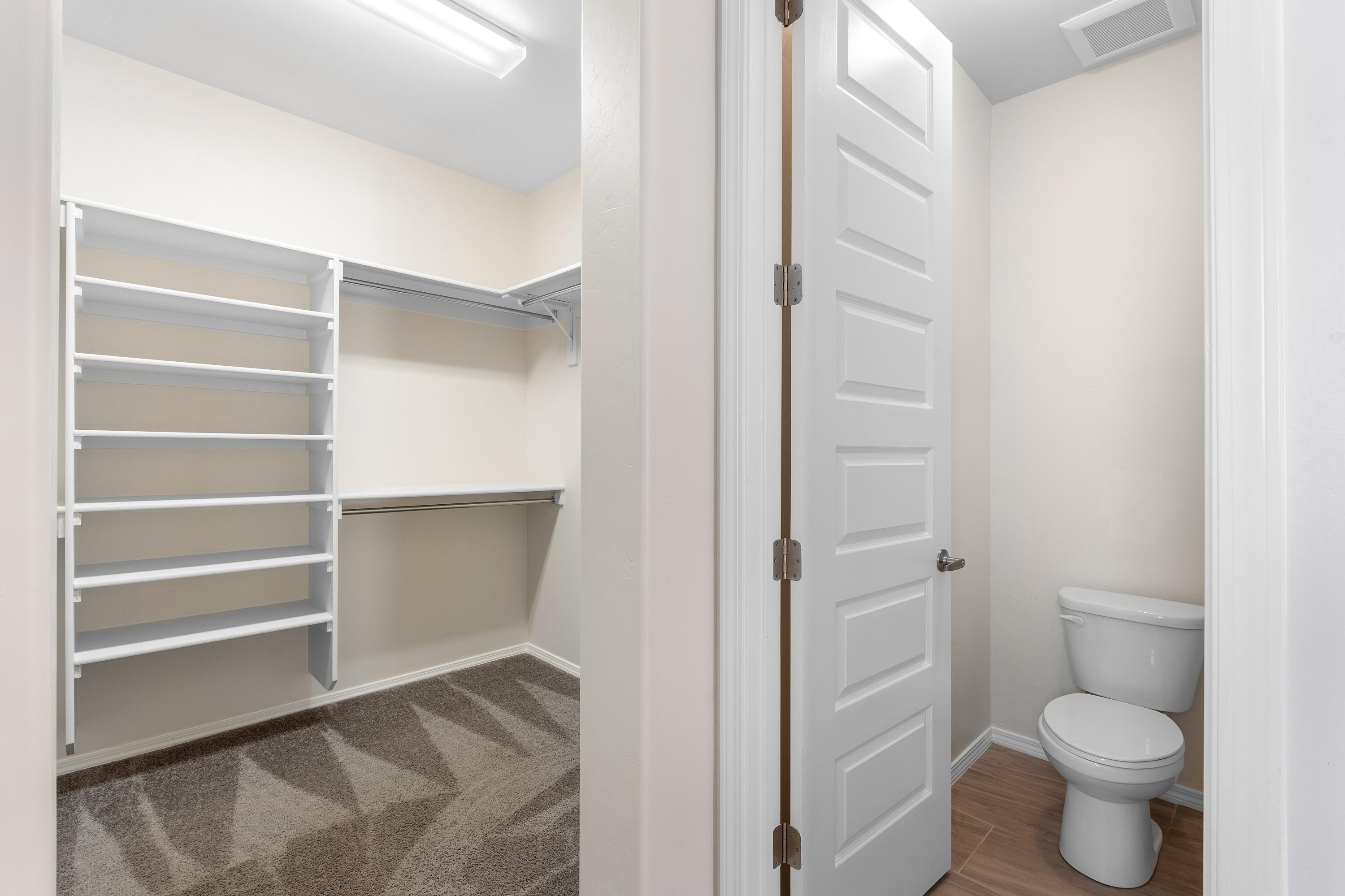 7102 Eagle Rock Court NE