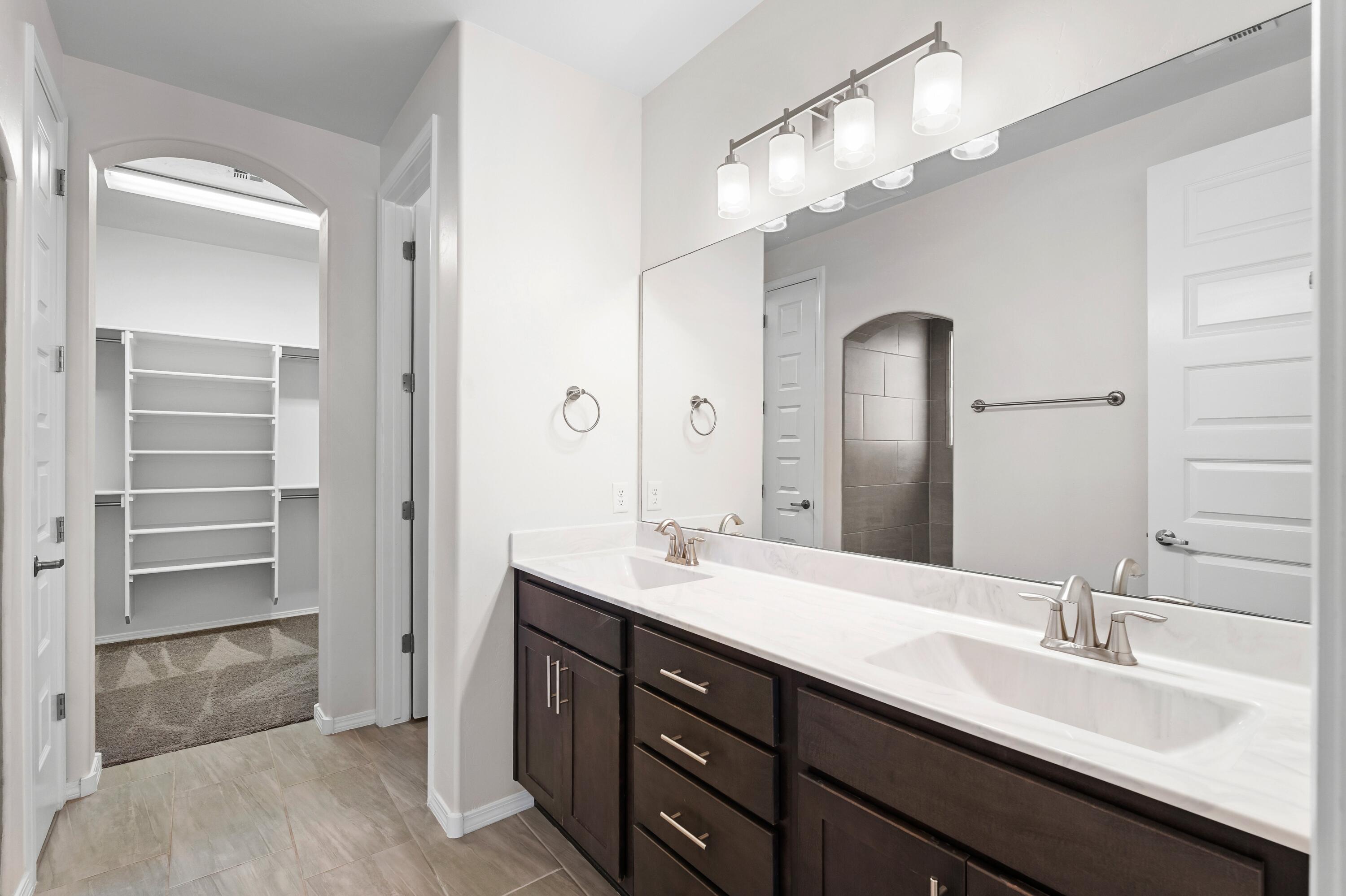 7102 Eagle Rock Court NE