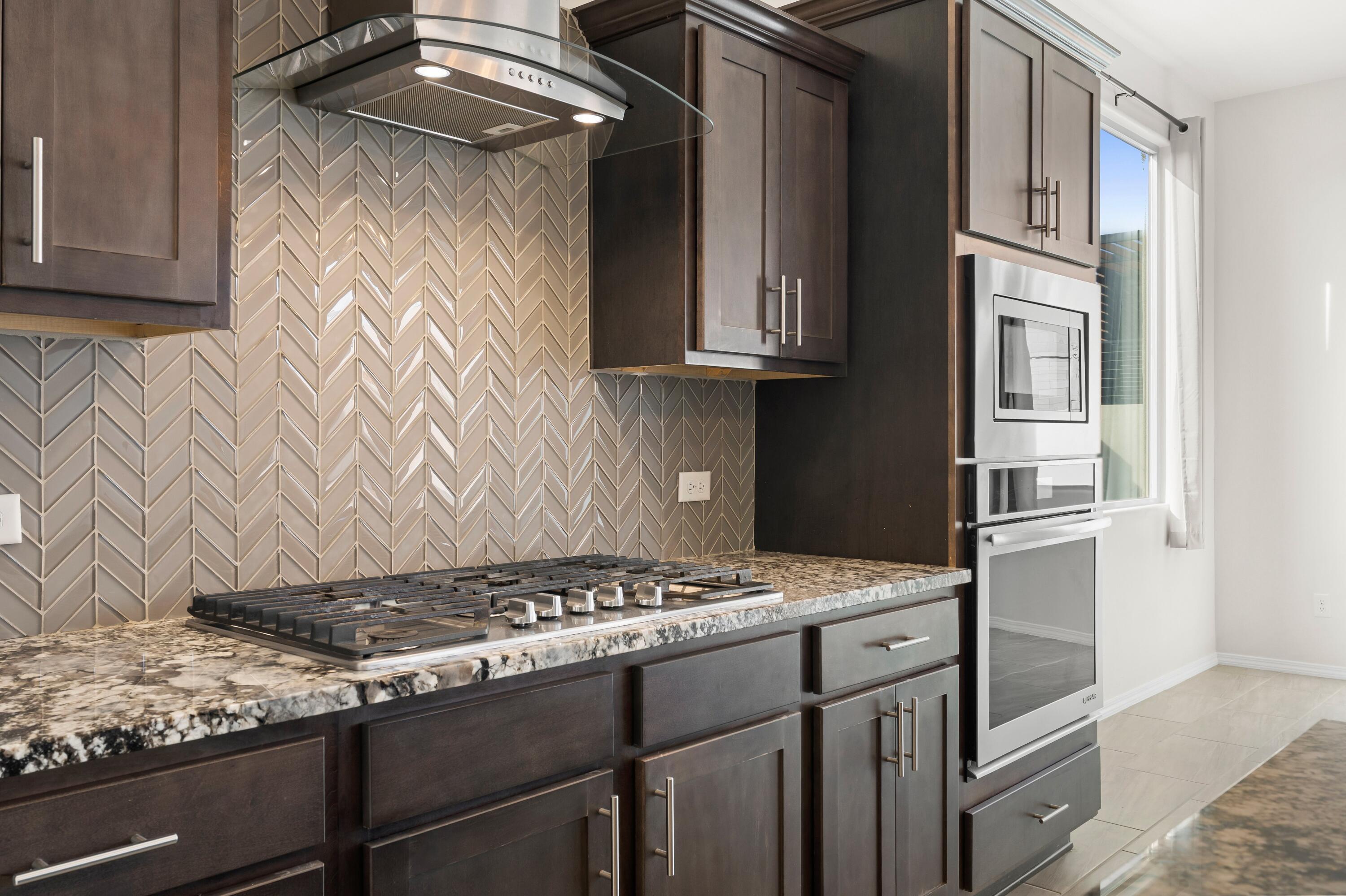 7102 Eagle Rock Court NE