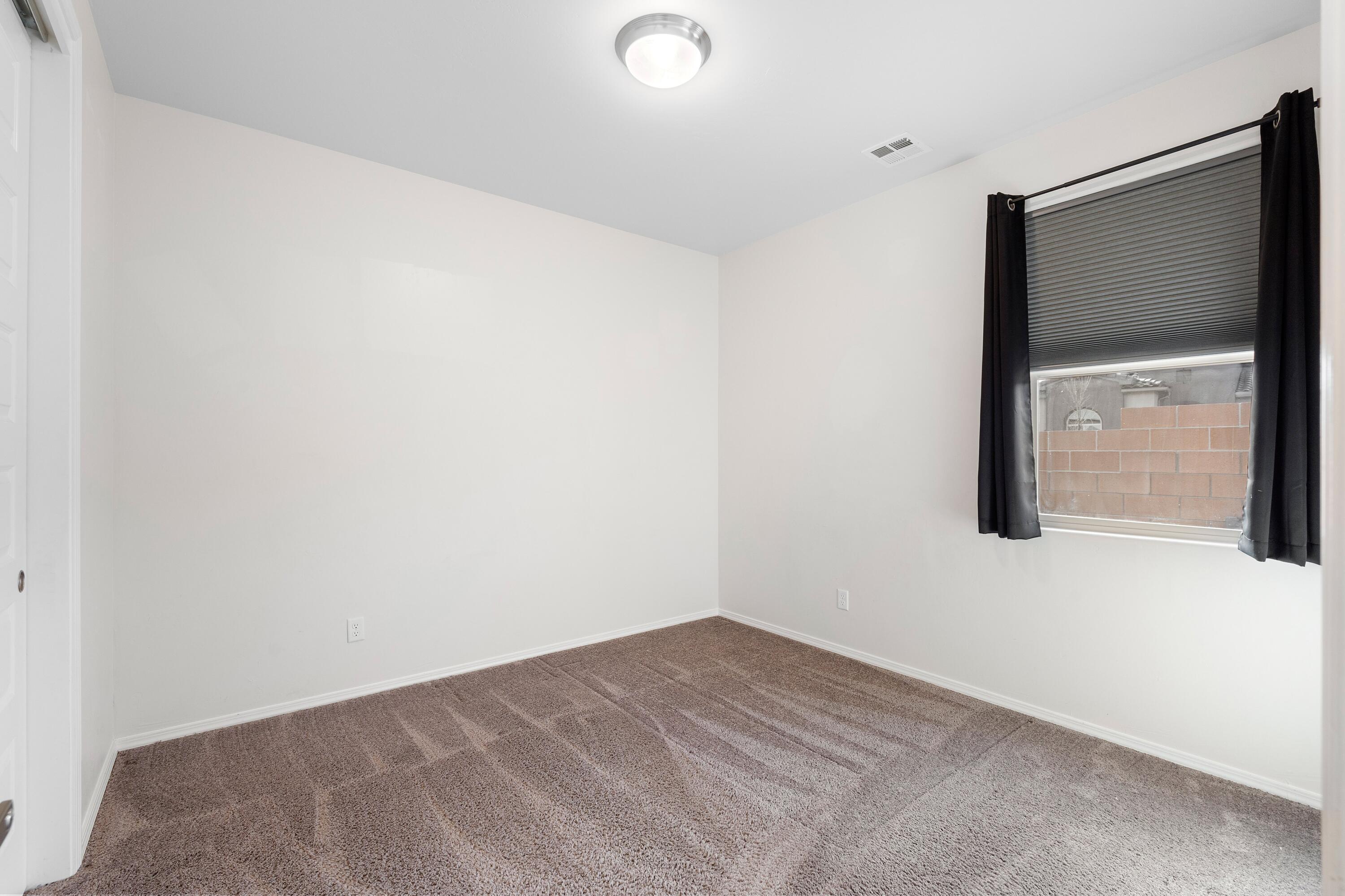 7102 Eagle Rock Court NE