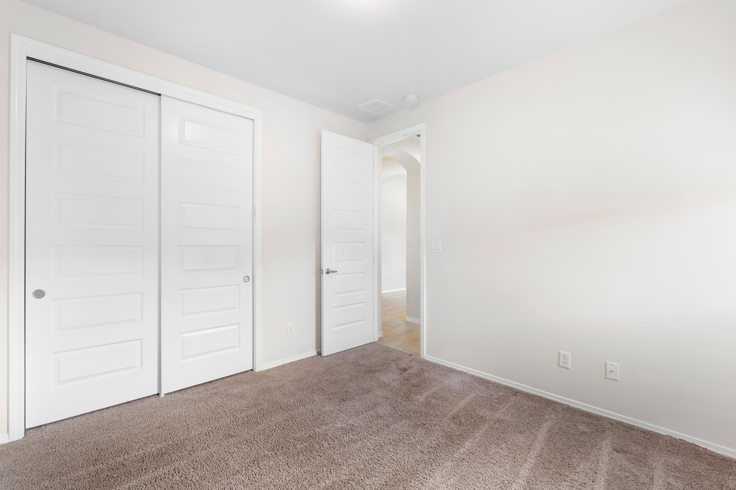 7102 Eagle Rock Court NE