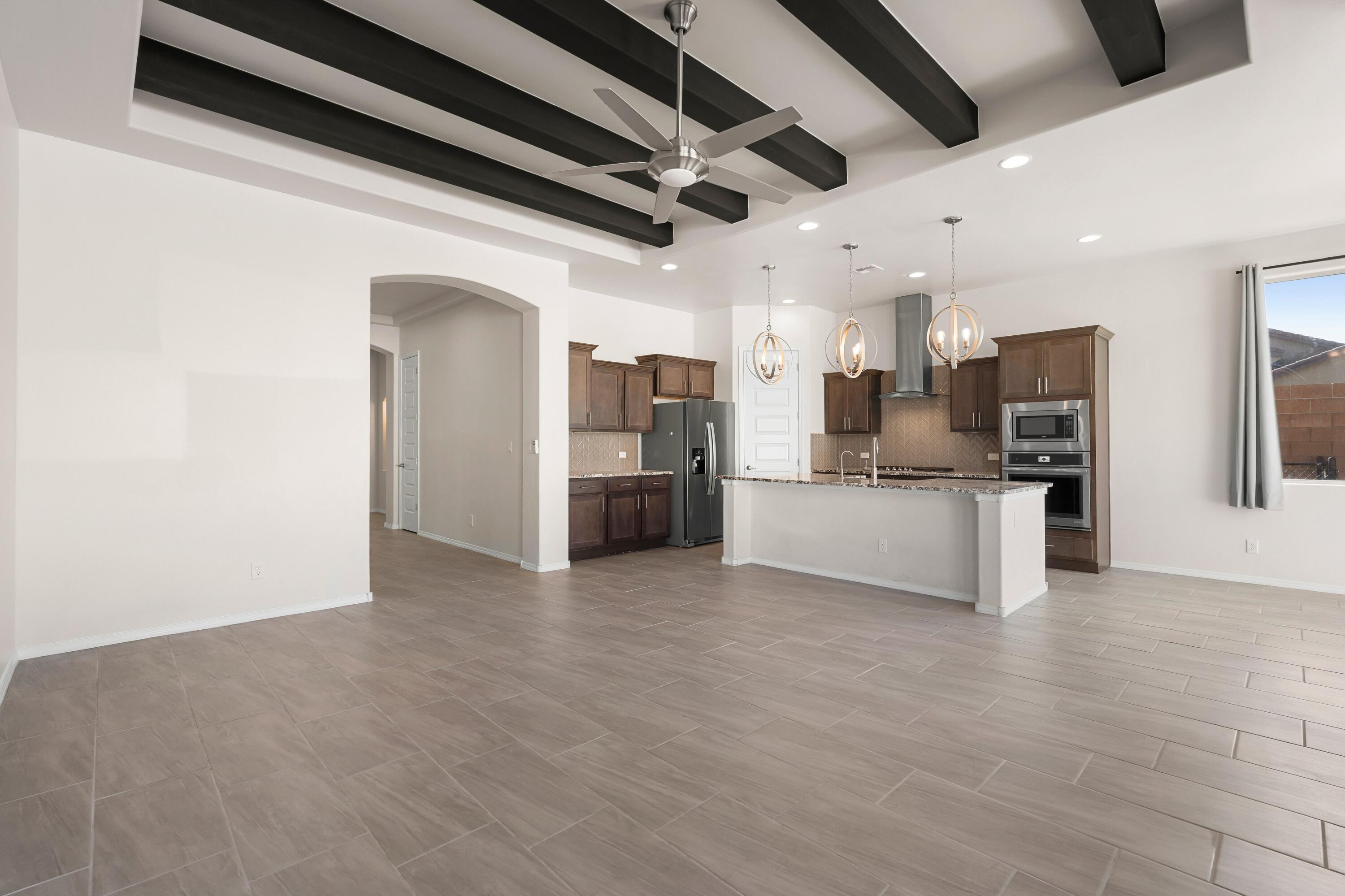 7102 Eagle Rock Court NE