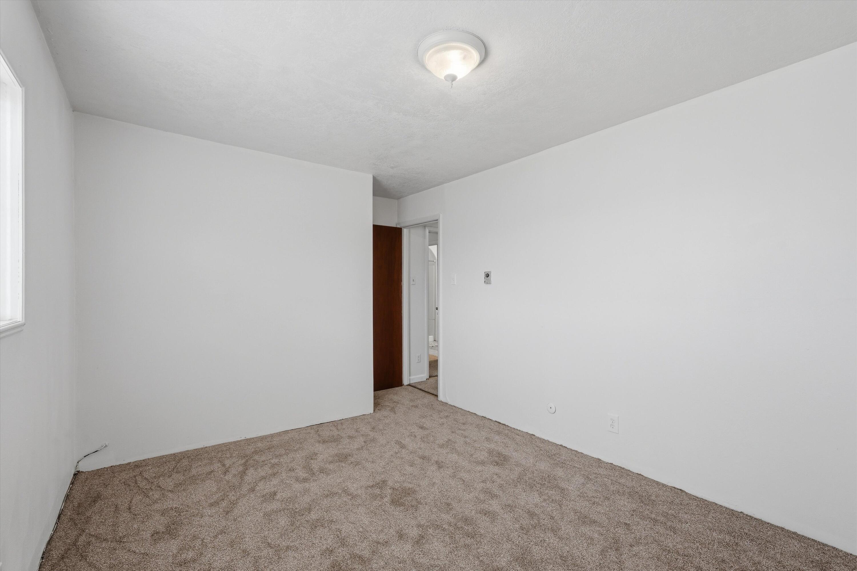 889 Highway 116