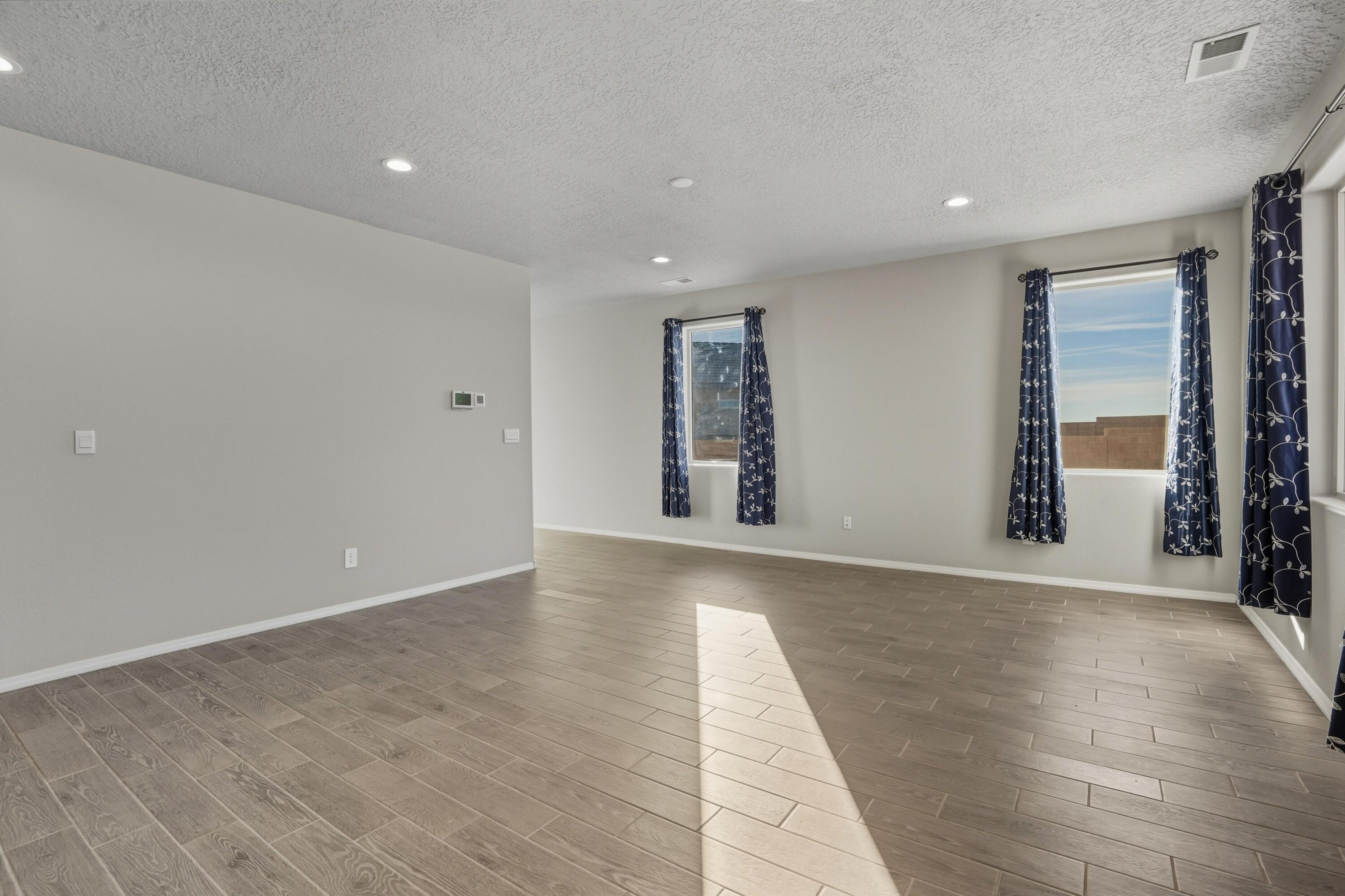 3209 Tazanita Loop SE