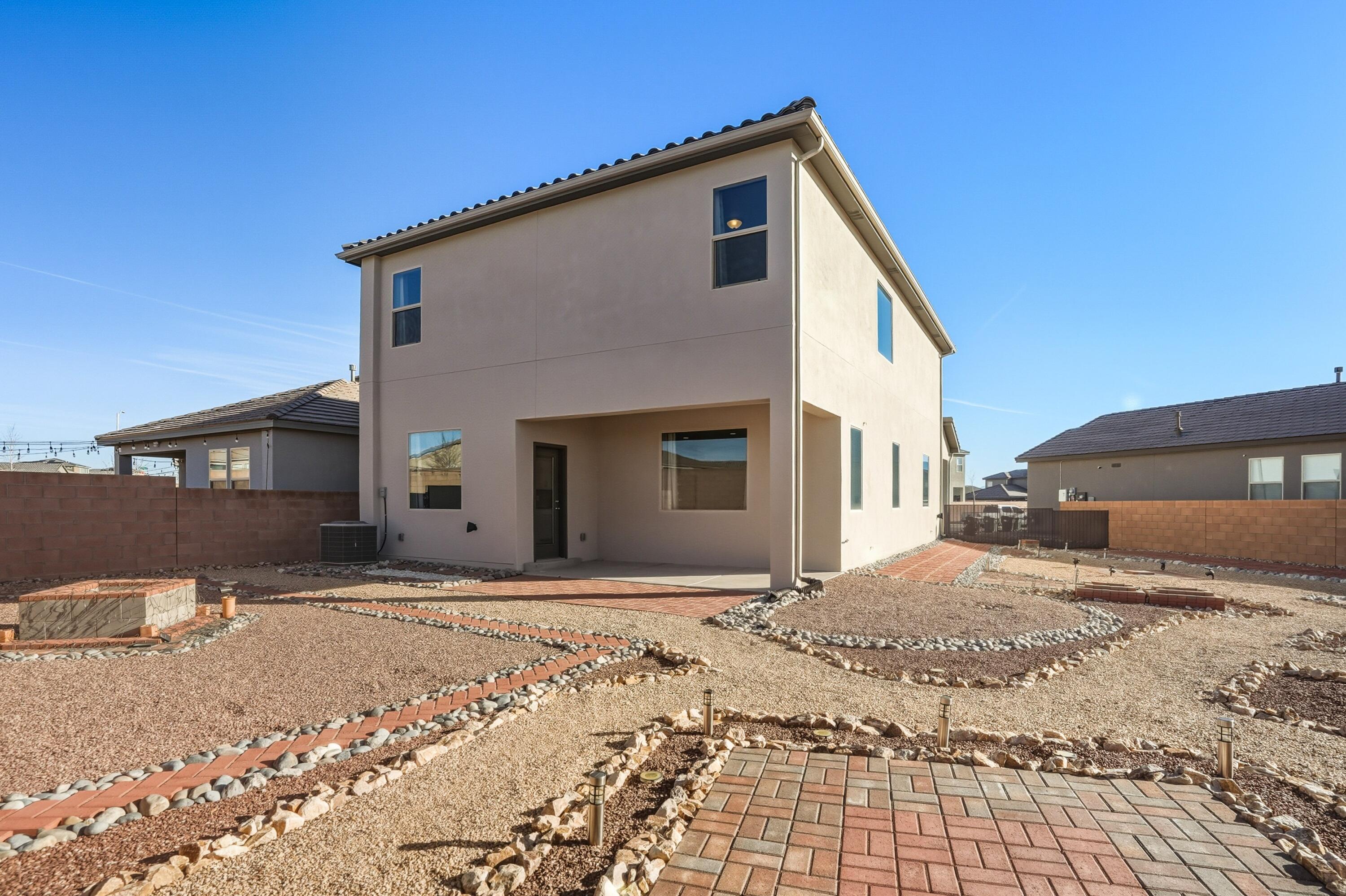 3209 Tazanita Loop SE