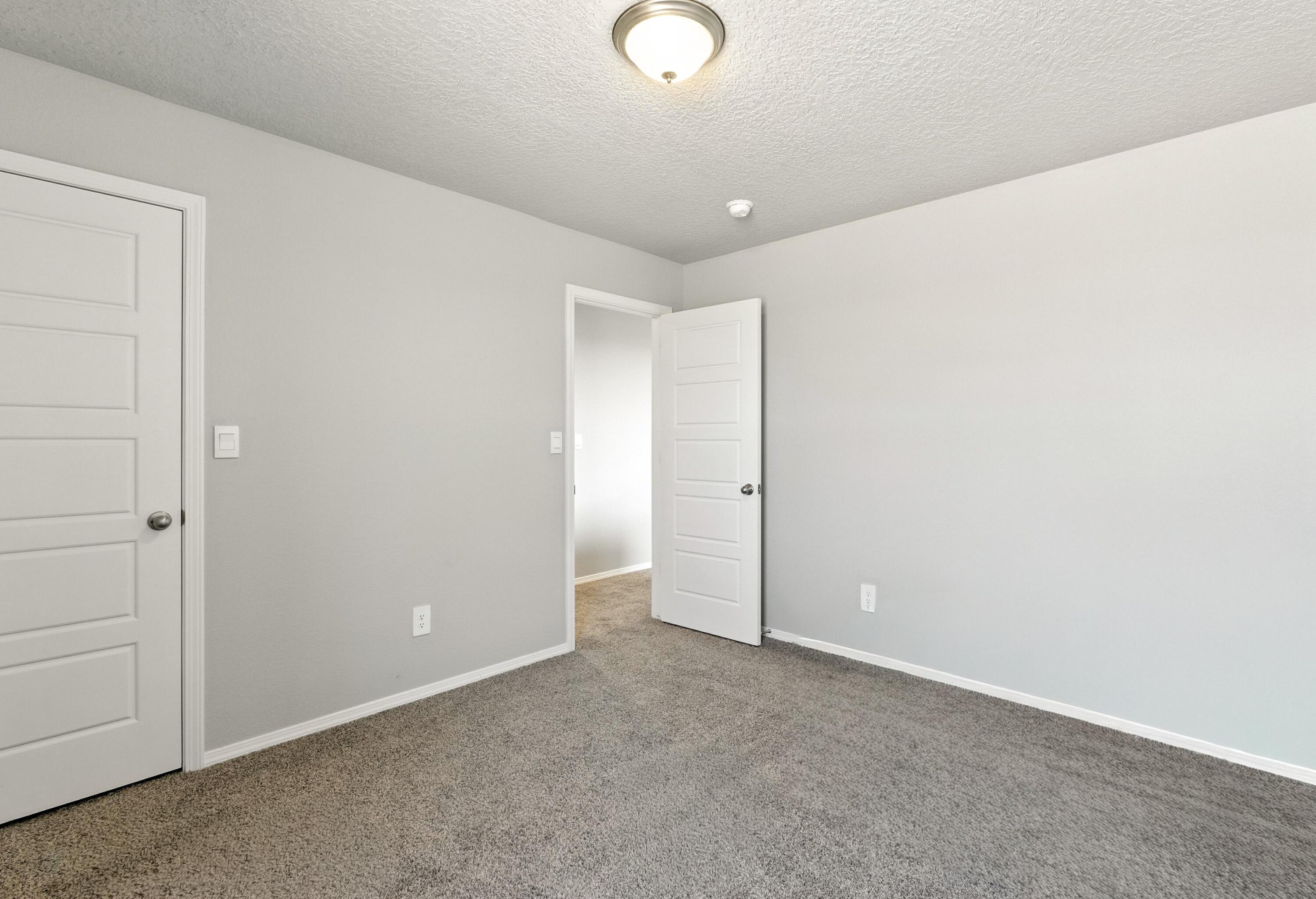 3209 Tazanita Loop SE