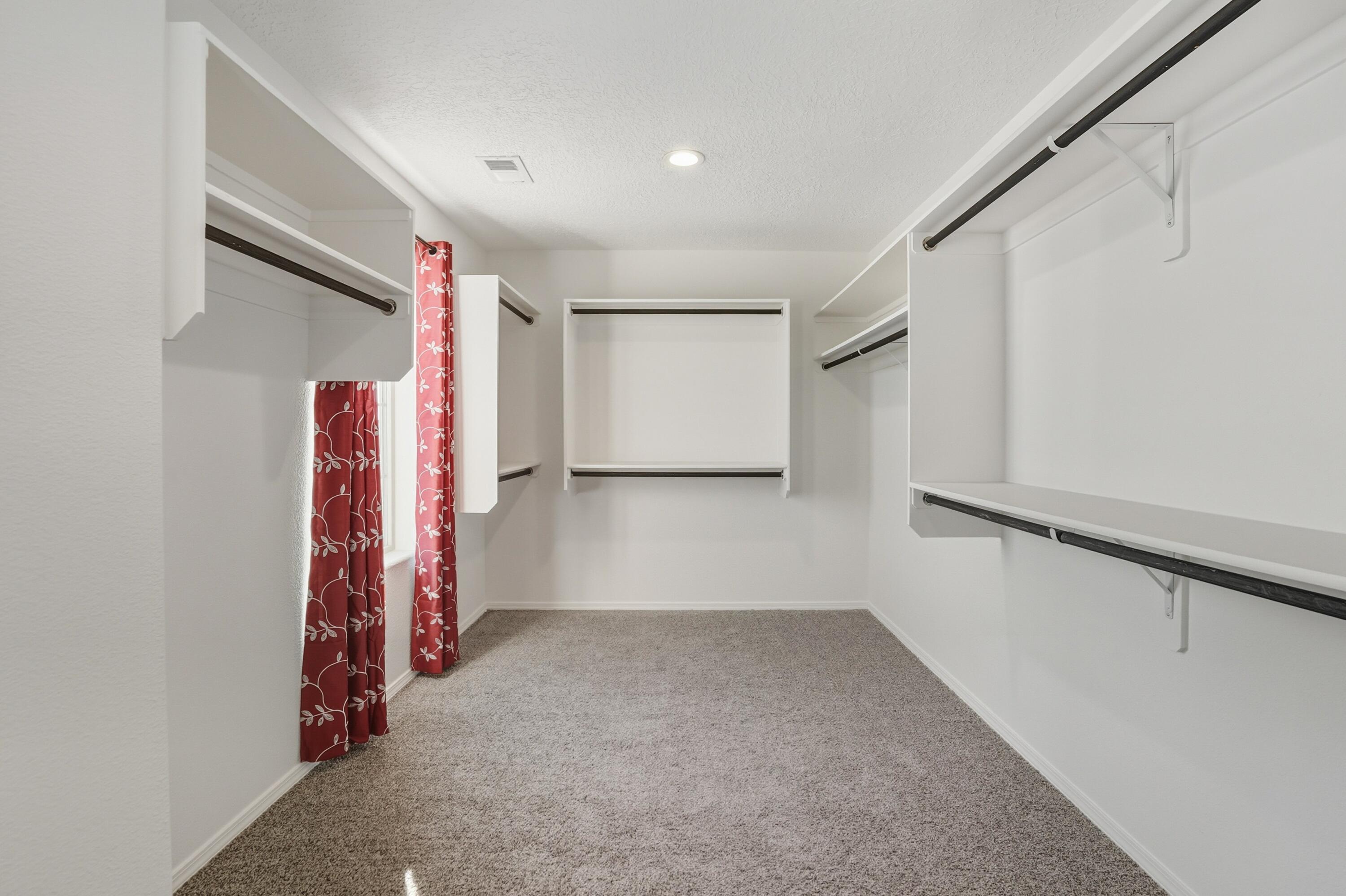 3209 Tazanita Loop SE