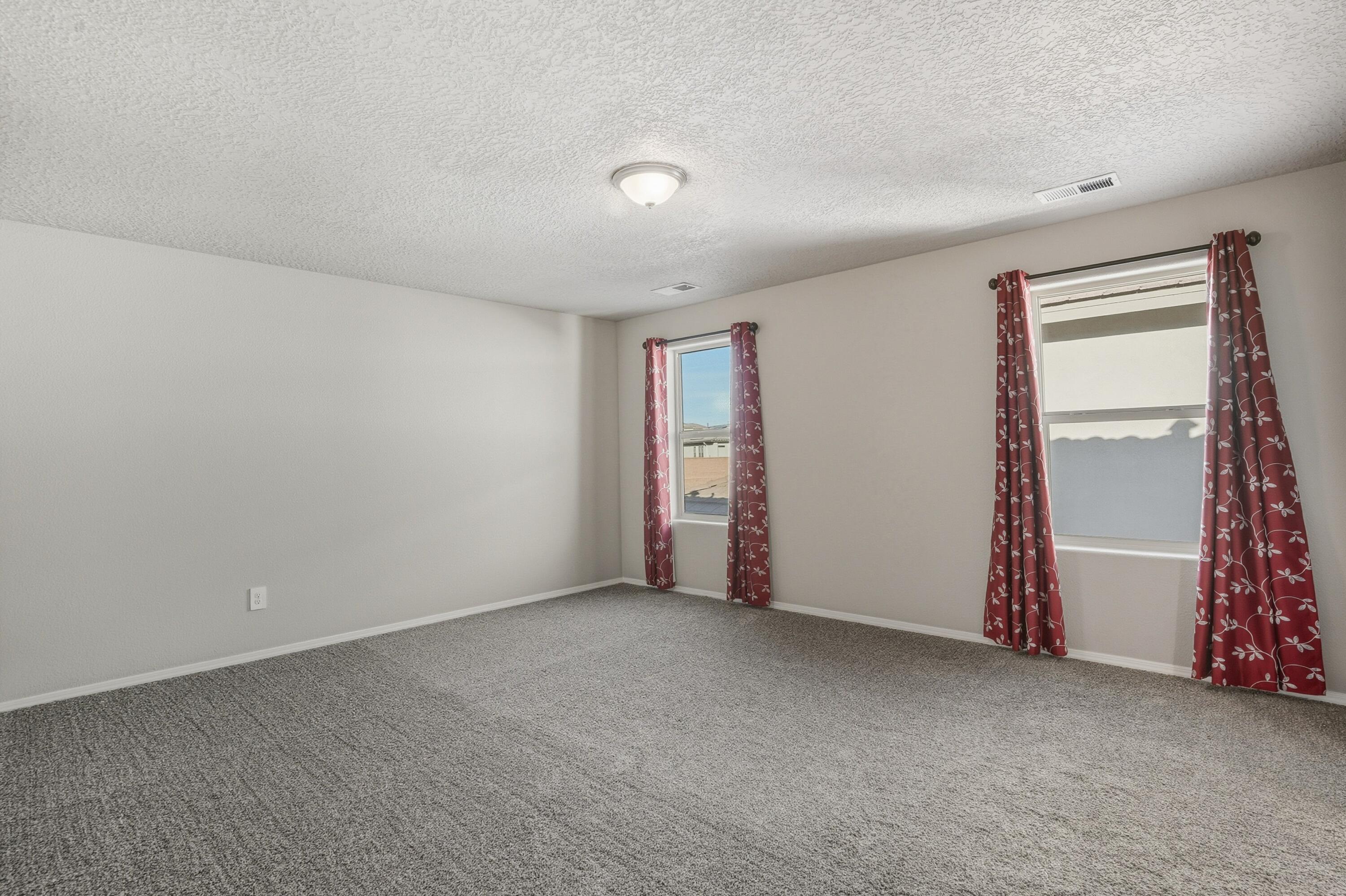 3209 Tazanita Loop SE