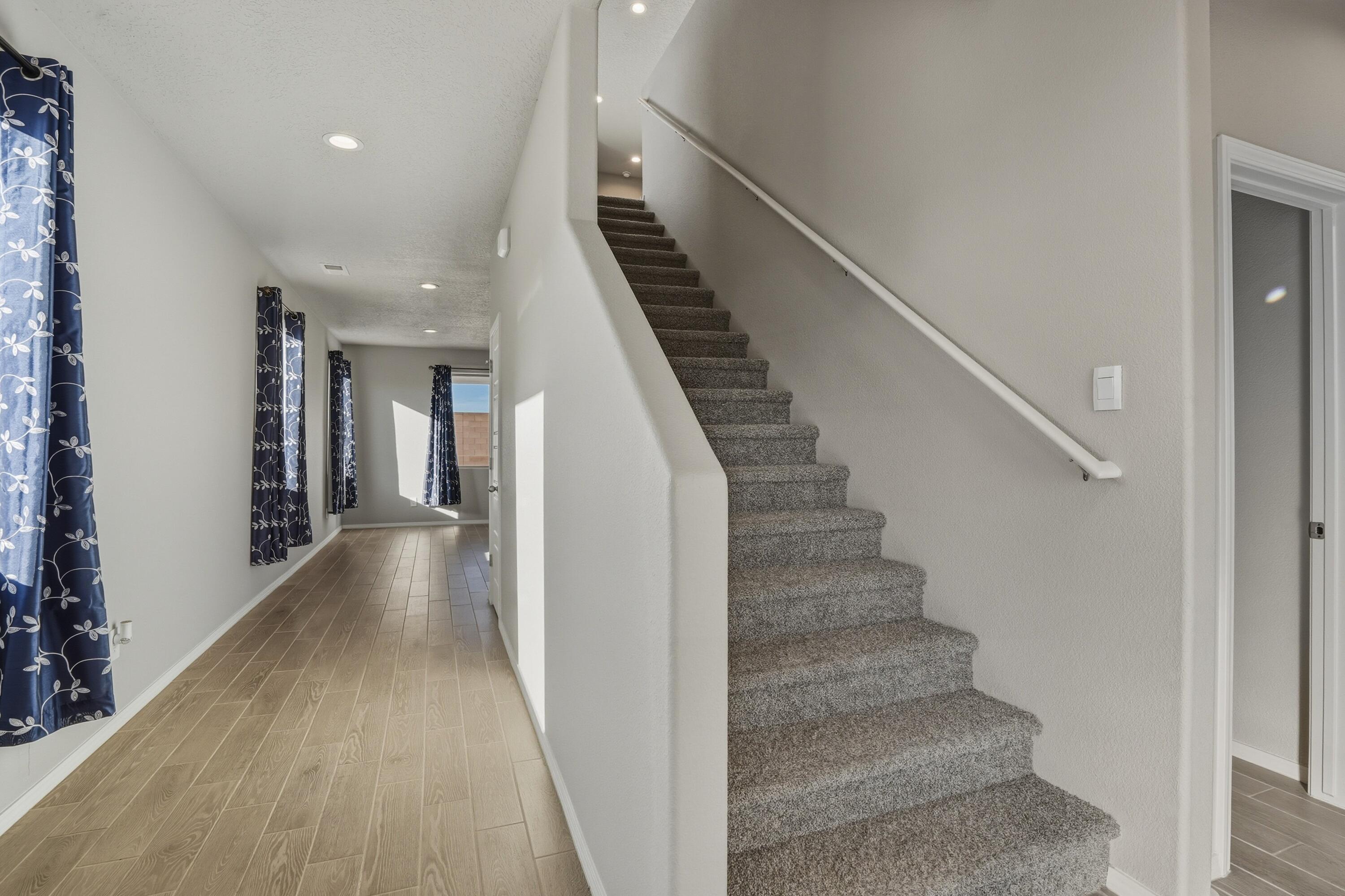 3209 Tazanita Loop SE